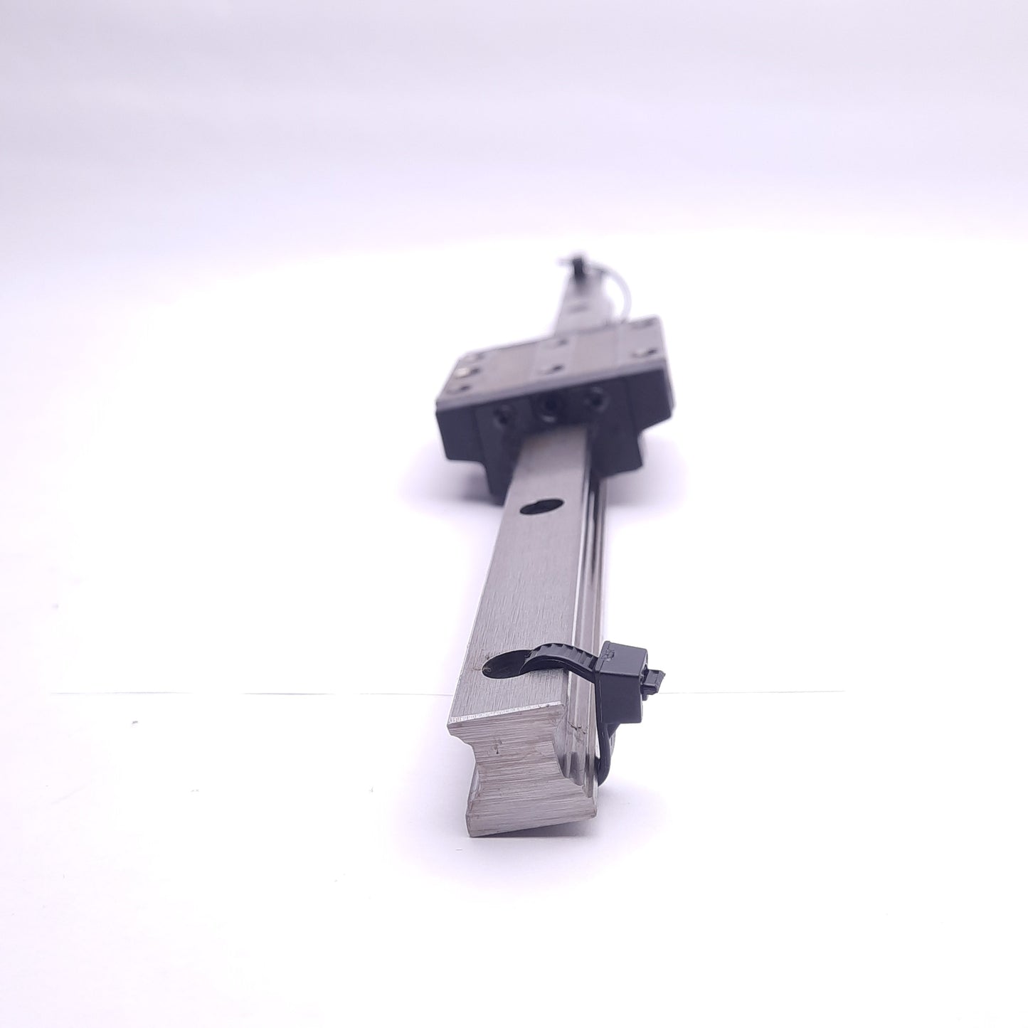 Used Thomson Linear CG15AABP-M039 AccuGlide Linear Block w/ 15x325mm Rail, 13.5kN Max