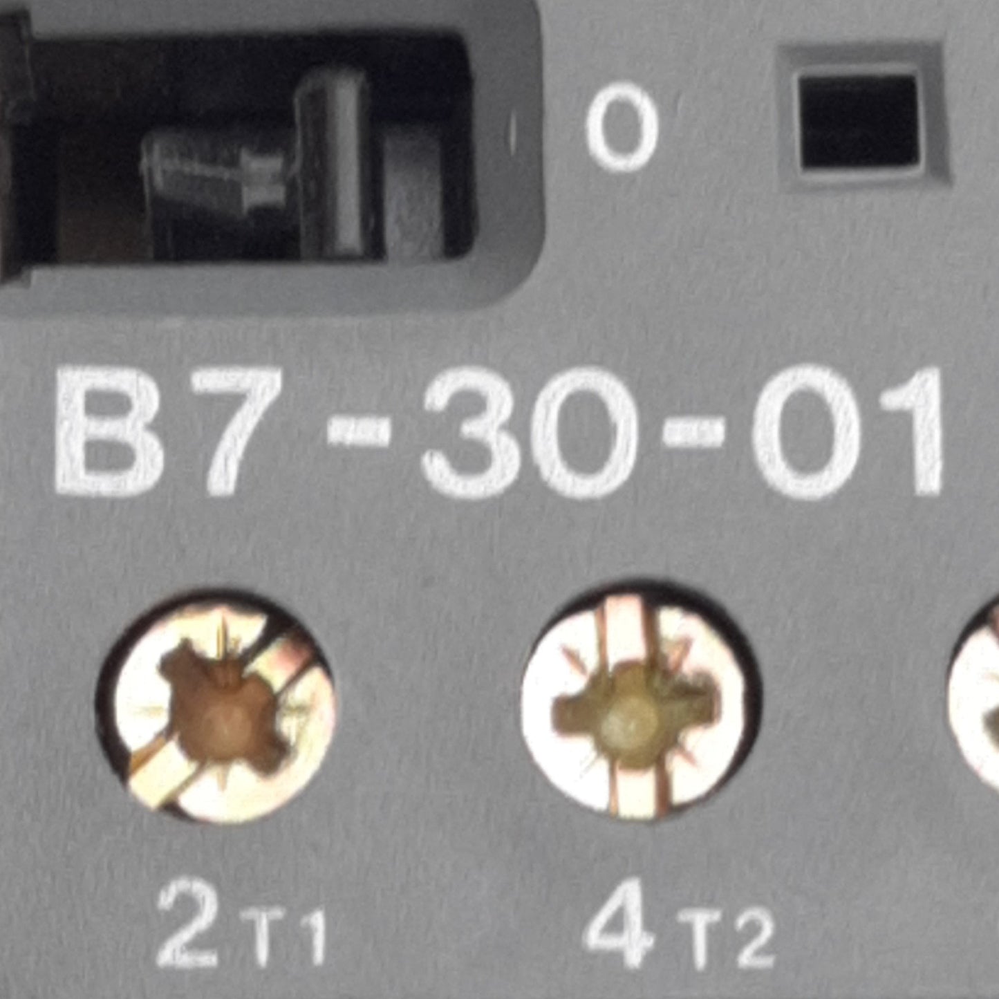 Used ABB B7-30-01 Mini Contactor 3-Pole, 3NO+3NC, 1NC Auxiliary, 600VAC, 110V Coil