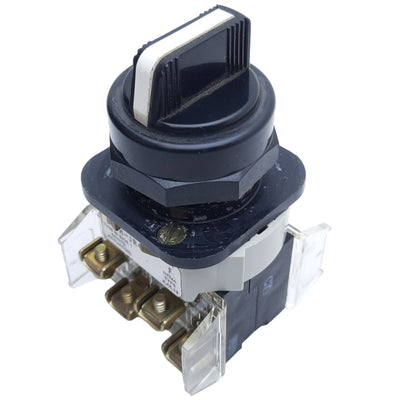 Used Allen Bradley 800H-JR4 Selector Switch, 3-Position Knob, 30mm, Spring Return