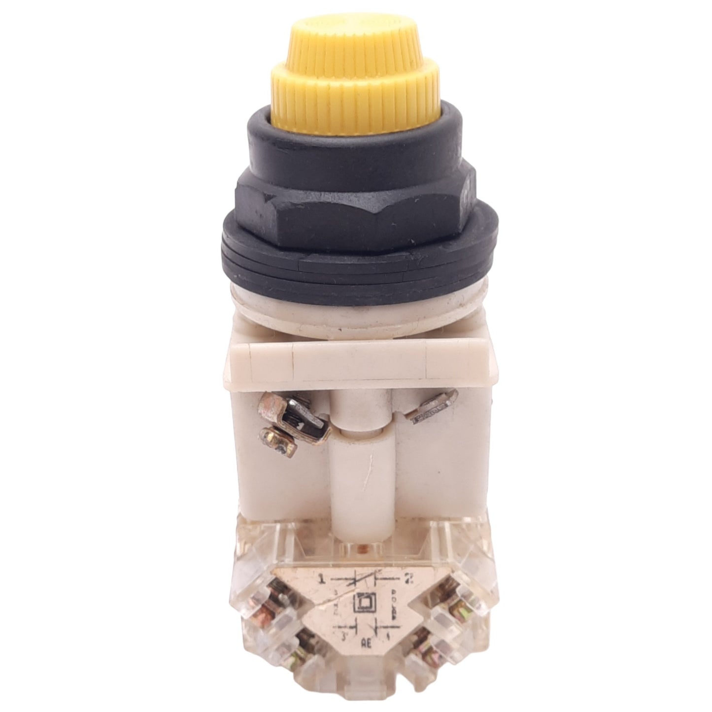 Used Square D 9001KM38LY Yellow Illuminated Pushbutton, ø30mm, 2NC 2NO, 600V 10A Max