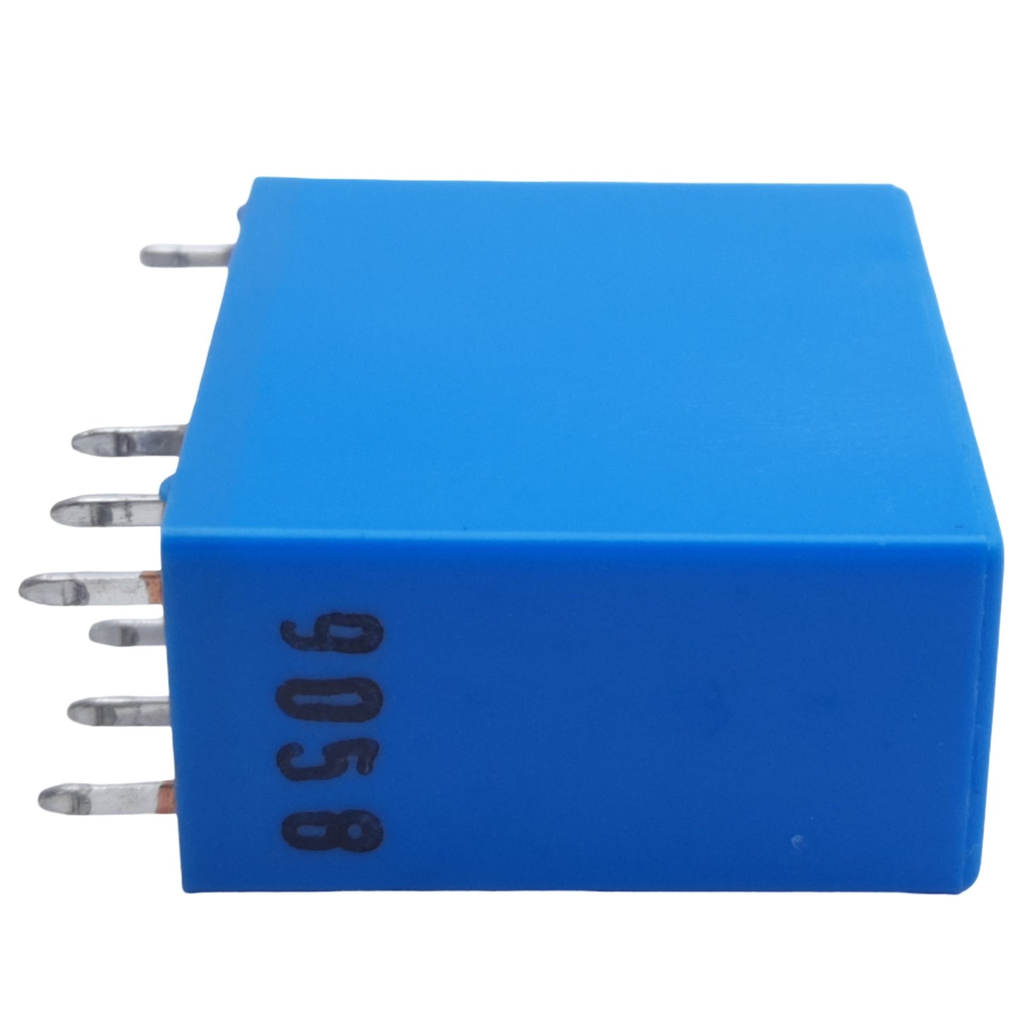 Used Dold OW 5669.12/982/61 Safety Relay, 2 CO, 8-Pins, 210 Ω, 5A-8A 12V DC
