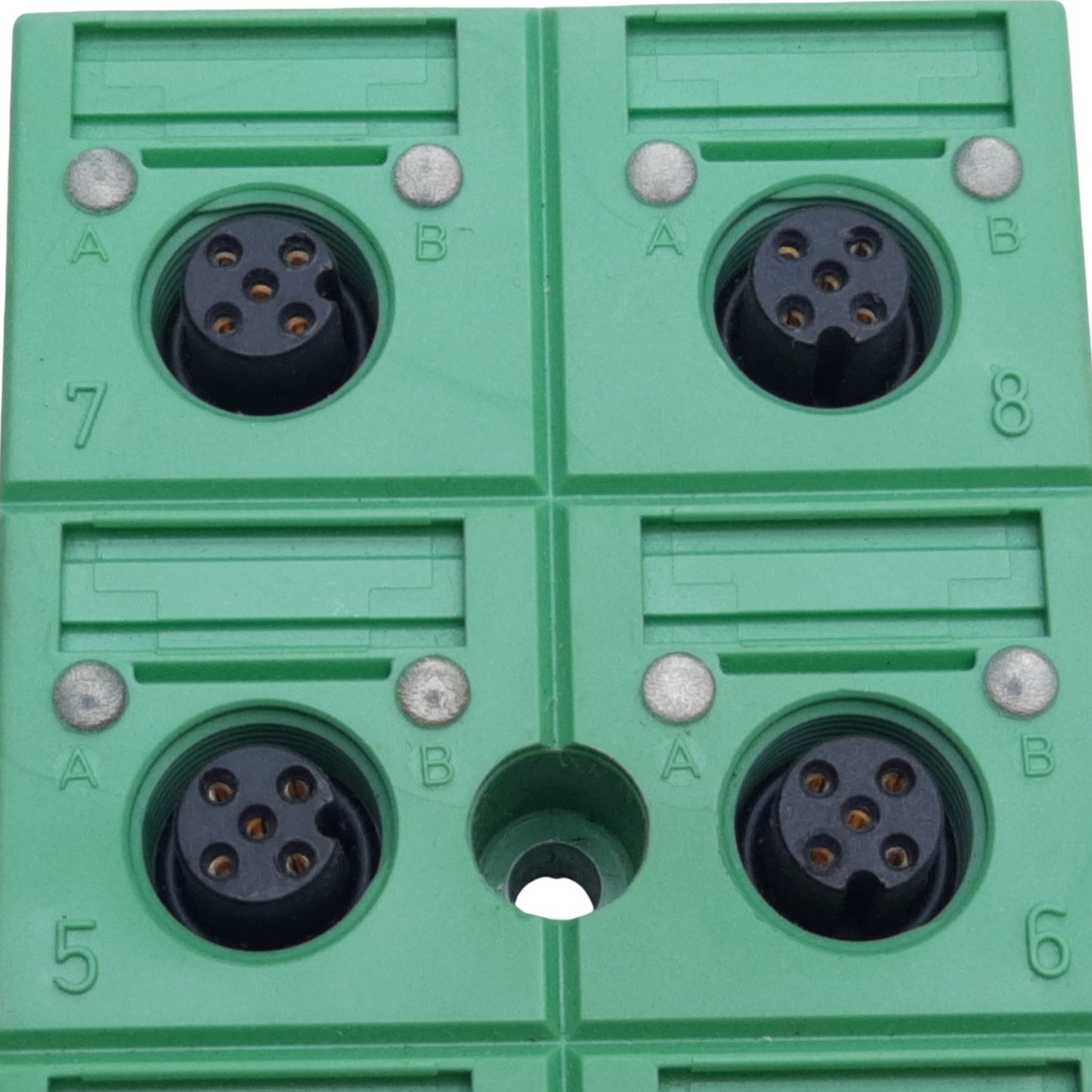 Used Phoenix Contact SACB-8/16-L-C Distributor Box, 8 M12 Slots 5-Pin, 24V DC