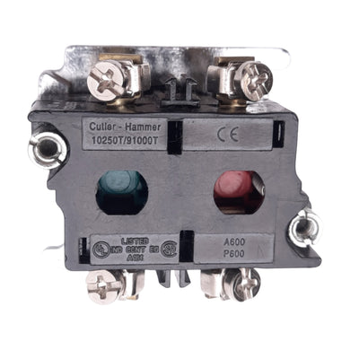 Used Eaton 10250T3033 Selector Switch, 3-Position Momentary L/Maintained R, 1NO 1NC