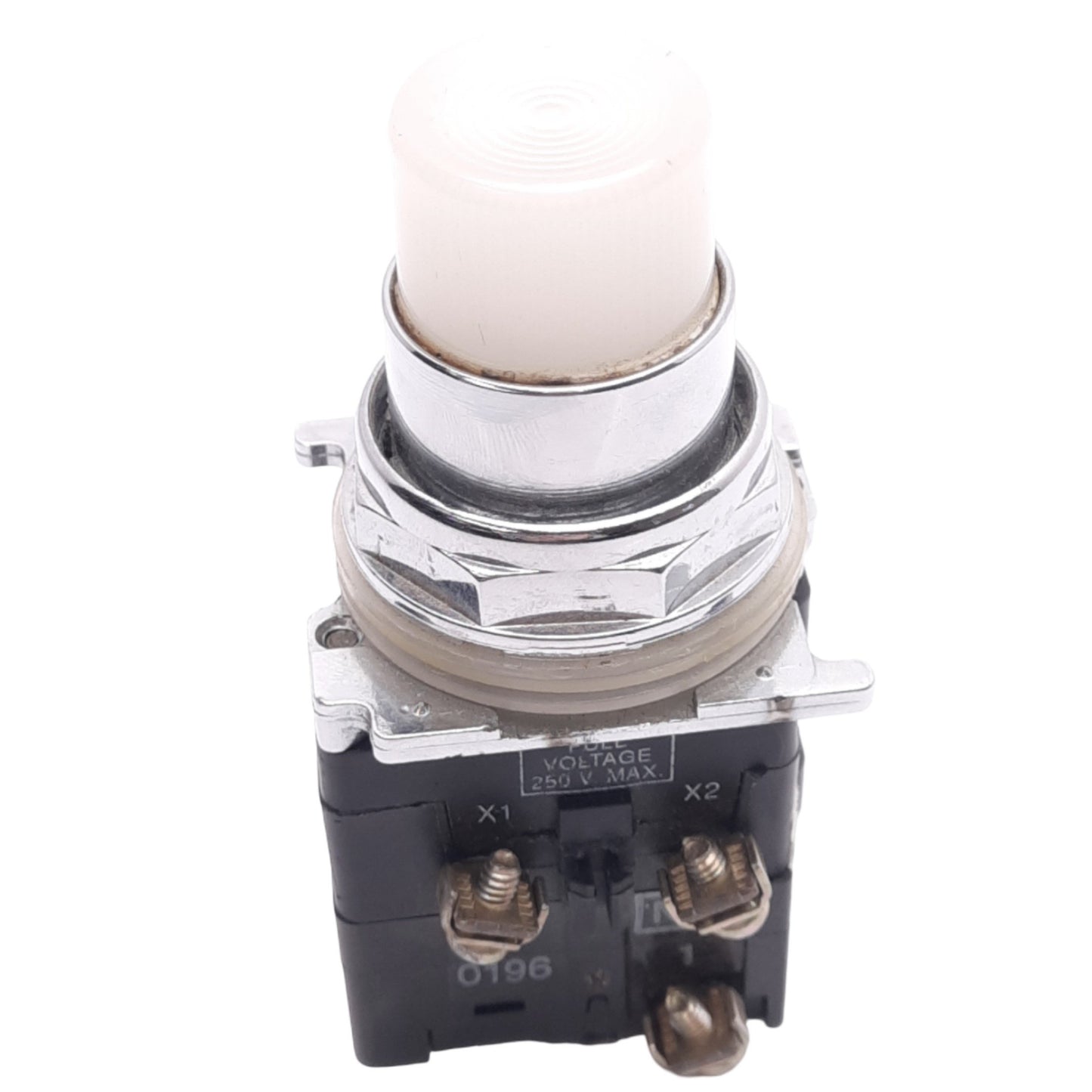 Used Eaton 10250T476C26-51 White Illuminated Pushbutton, 30mm, 1NC, 600VAC/250VDC Max