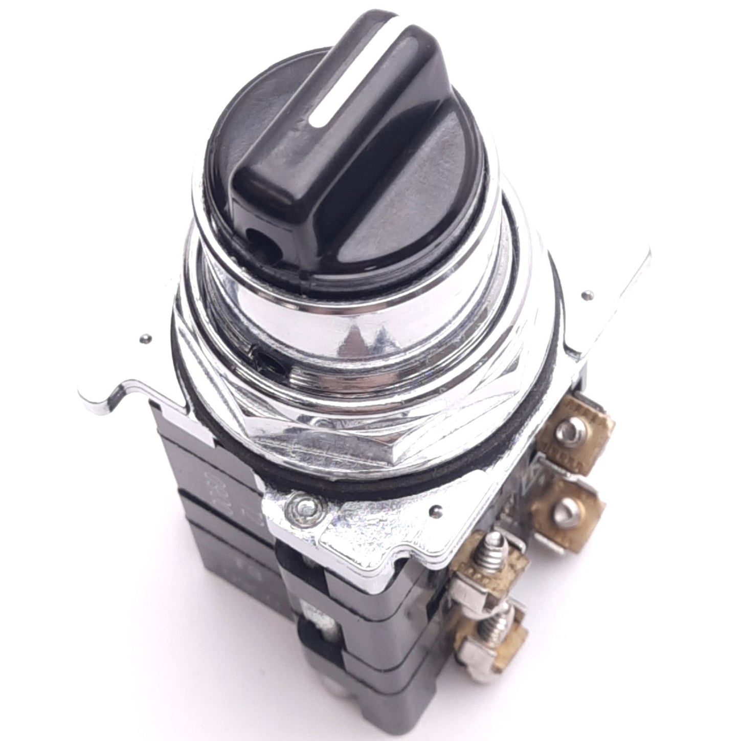 Used Eaton 10250T1323 Selector Switch, 3-Position Maintained, 2NO 2NC, 600VAC Max