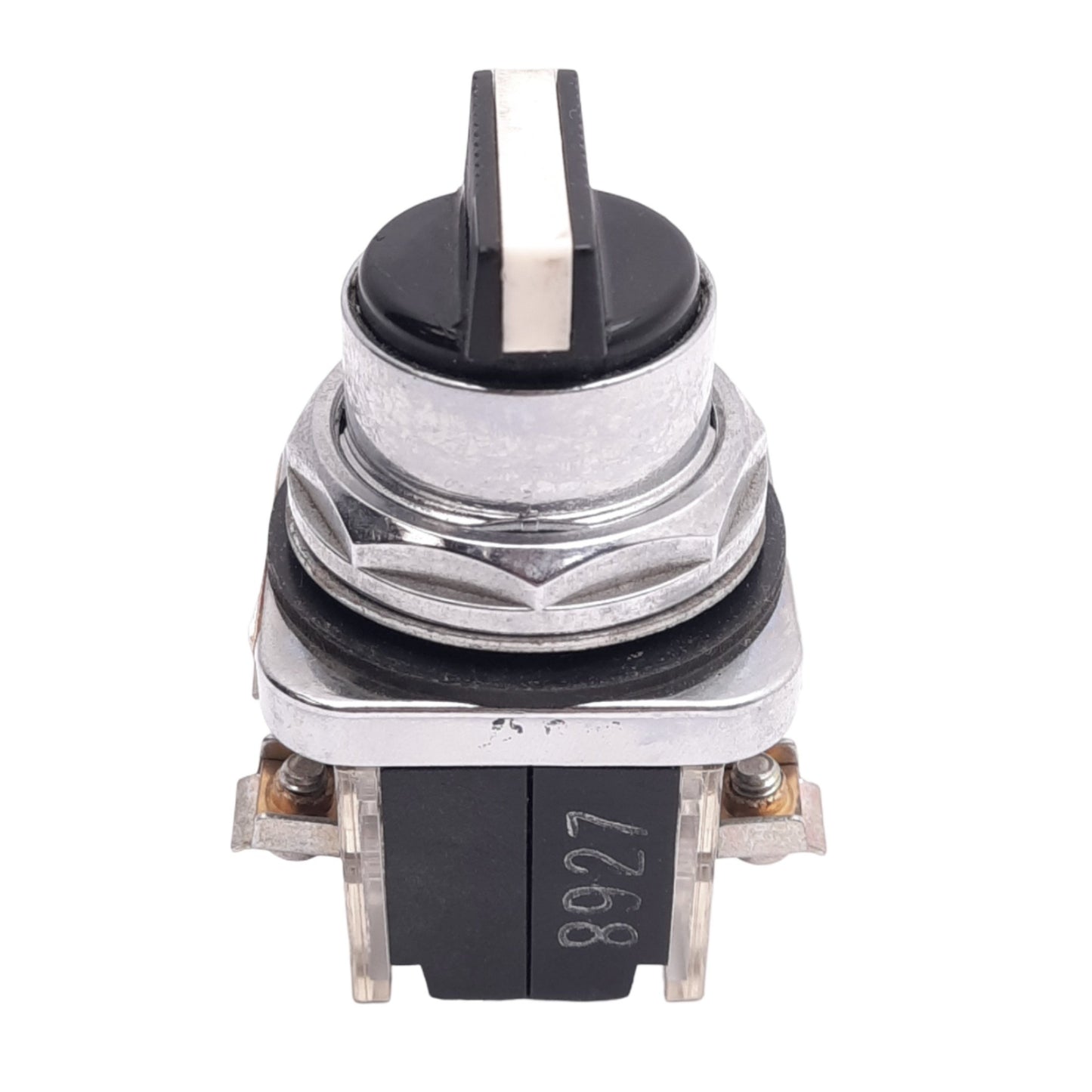 New – Open box Siemens 52SA2BAB Selector Switch, 3-Position Maintained, 30mm, 2NO, 600V 10A Max