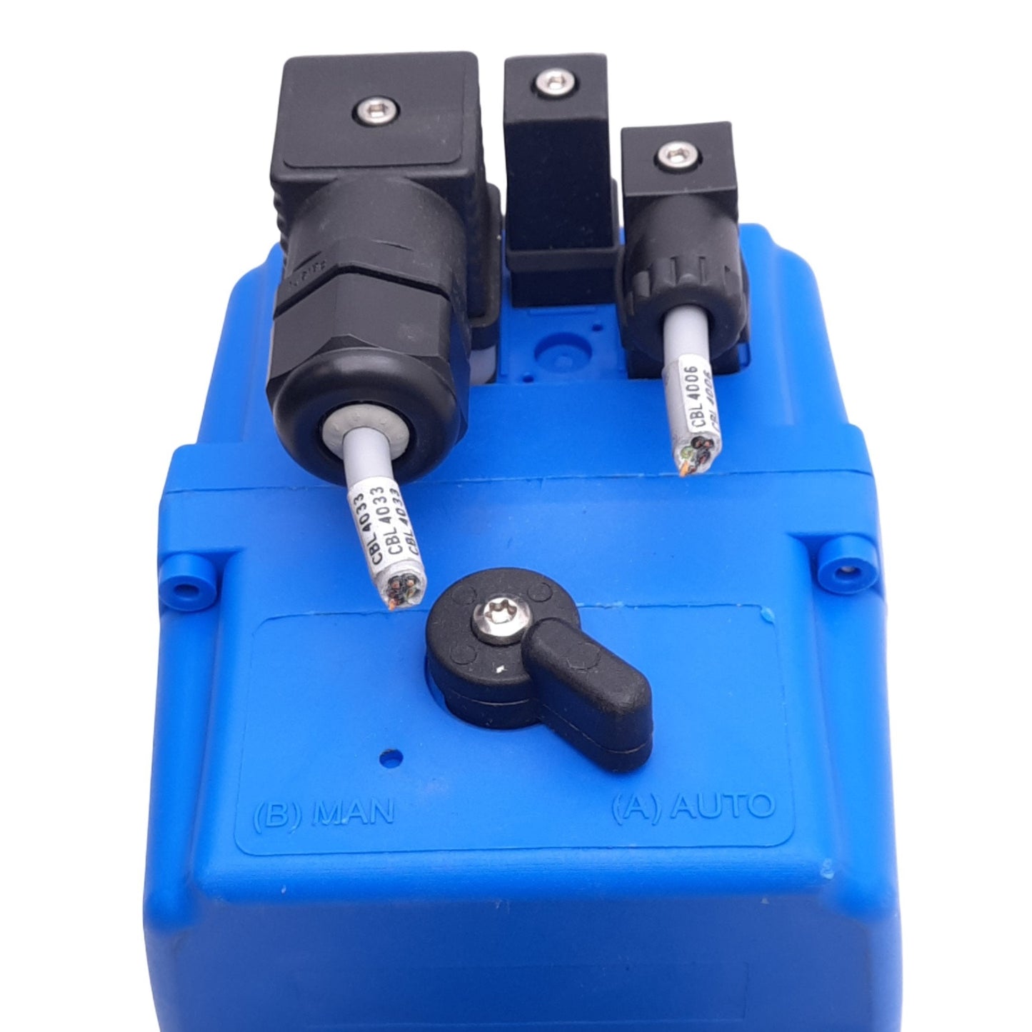 Used Plast-O-Matic Valves 7745-S4CT True Blue Electric Actuator, 24-240VAC/24-135VDC