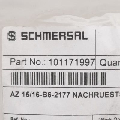 New Schmersal 101171997 Door Lock Funnel Entry Adapter, Flexible, AZ15/16 Series