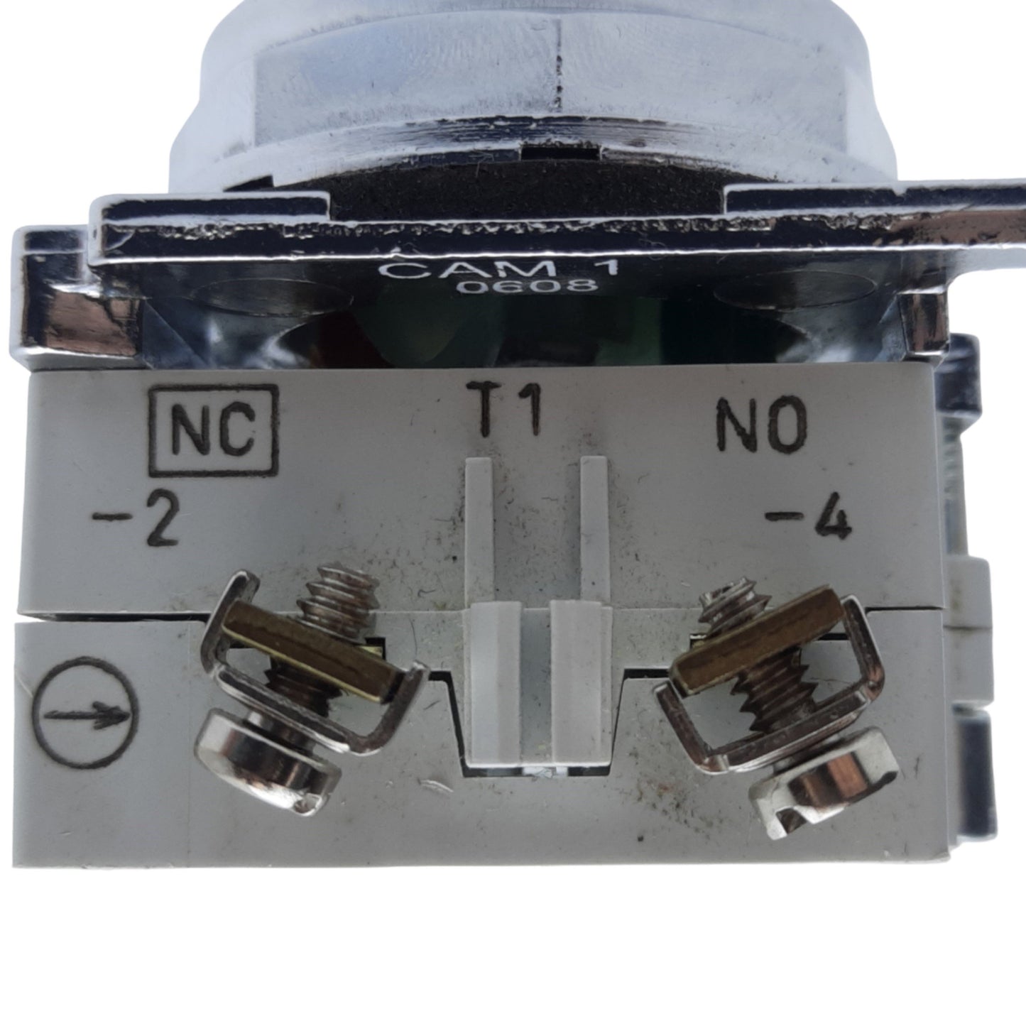 Used Cutler-Hammer T4706 Selector Switch 2-Position Maintained, 1NO-1NC, 10A 600VAC