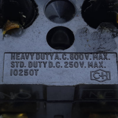 Used Eaton Cutler-Hammer 10250T32R Mushroom Head Button, 1NO-1NC, 6A 600VAC/250VDC