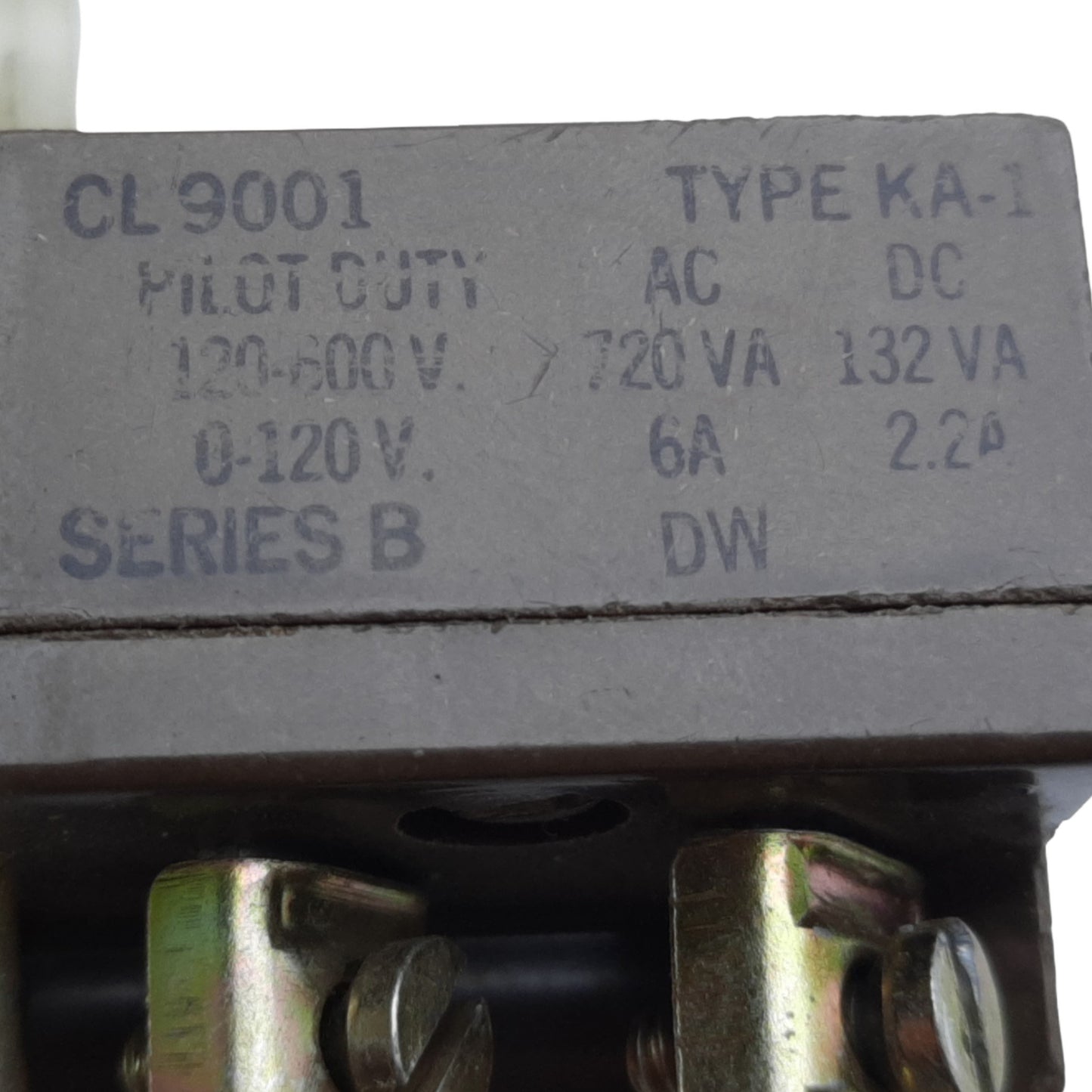 Used Square D 9001KS11B Selector Switch 2-Position ø30mm, 1NO-1NC, 10A 600VAC