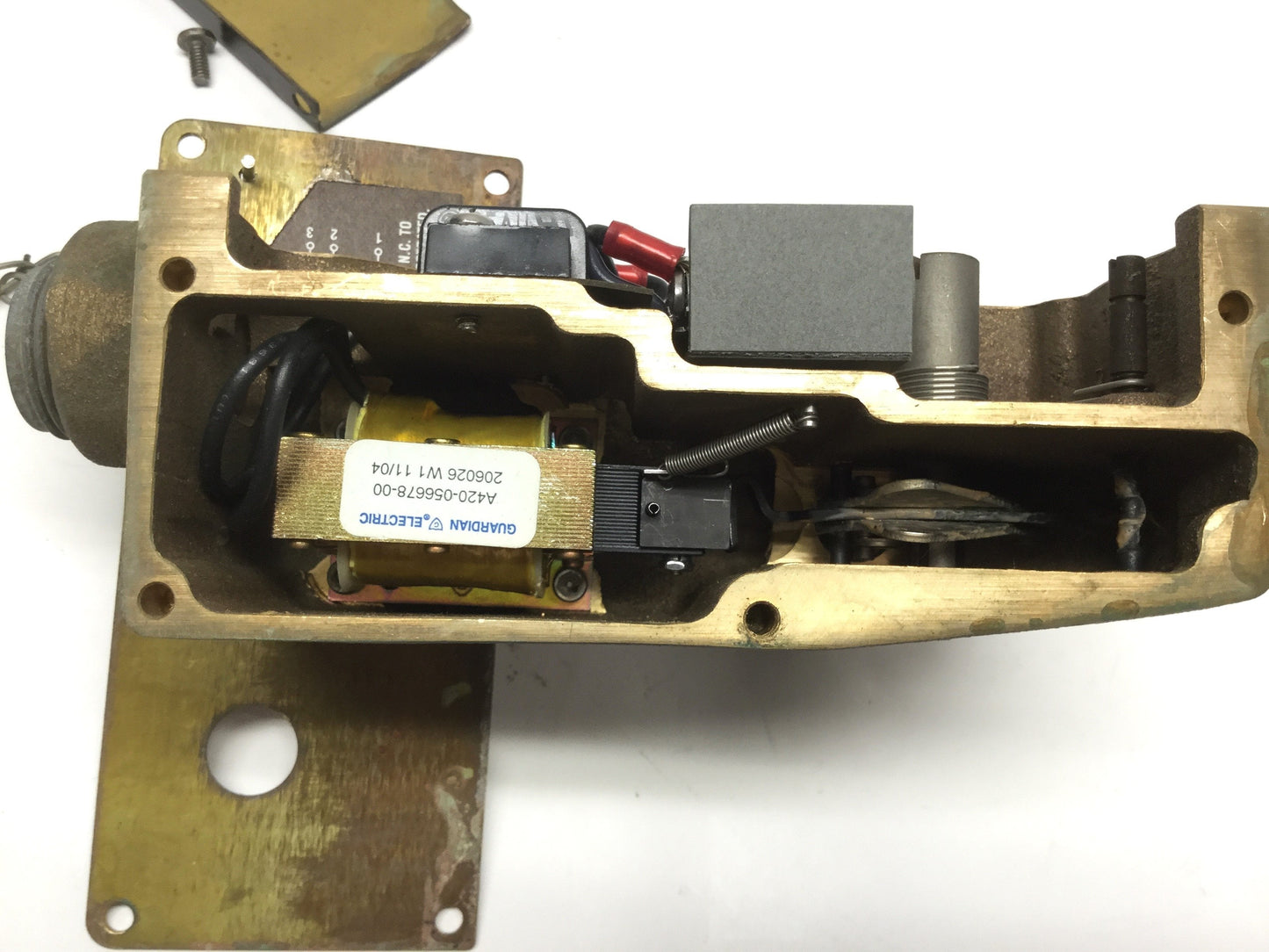 Used Kidde Fenwal 890181 Electric/Manual Solenoid Valve Control Head 24VDC 2A