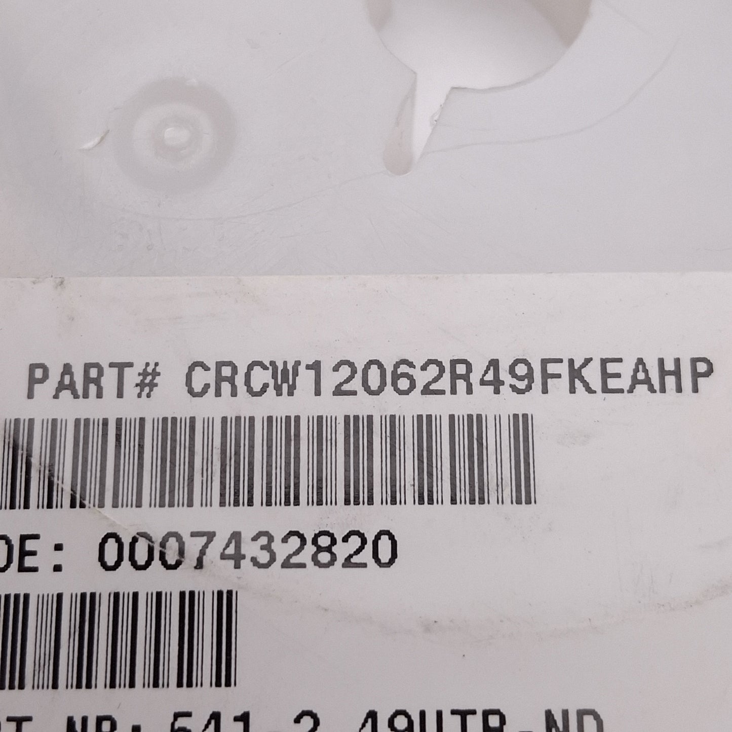 New Lot of 300 Vishay Dale CRCW12062R49FKEAHP Chip Resistor, 2.49 Ohms ± 1%, 0.75W