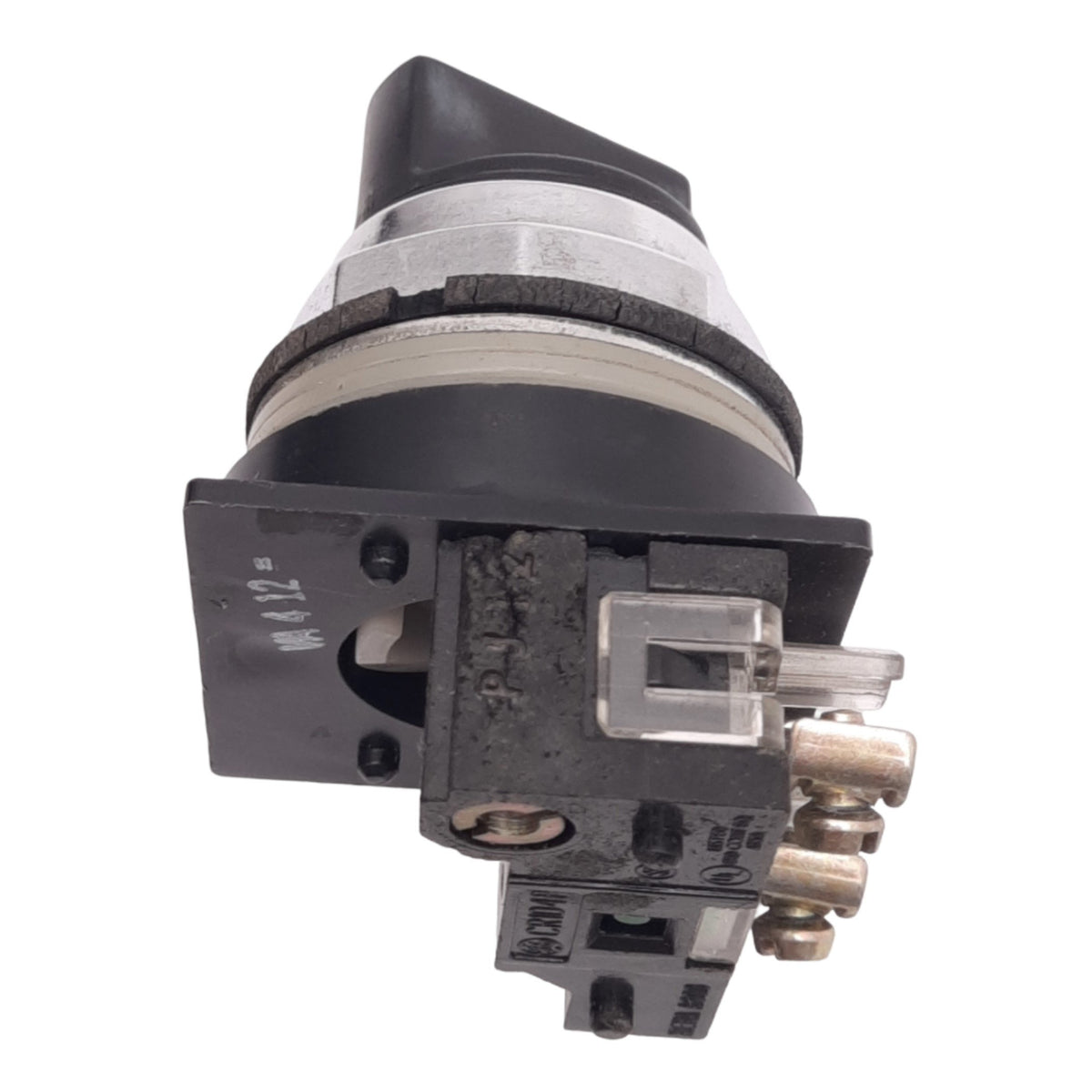 Used General Electric CR104PSG21B Selector Switch, 2-Position Maintained, 30.5mm, 1NO