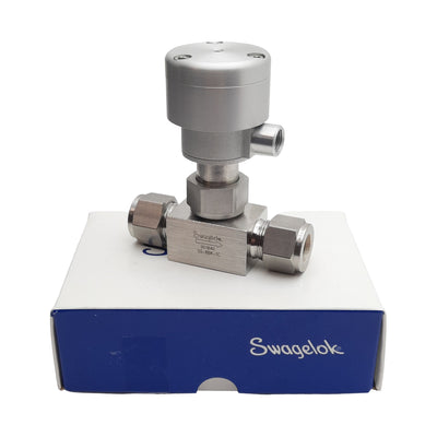 New Swagelok SS-8BK-1C Bellows Sealed Gasket Valve, 2-Way NC, ø1/2in Tube, 125psig