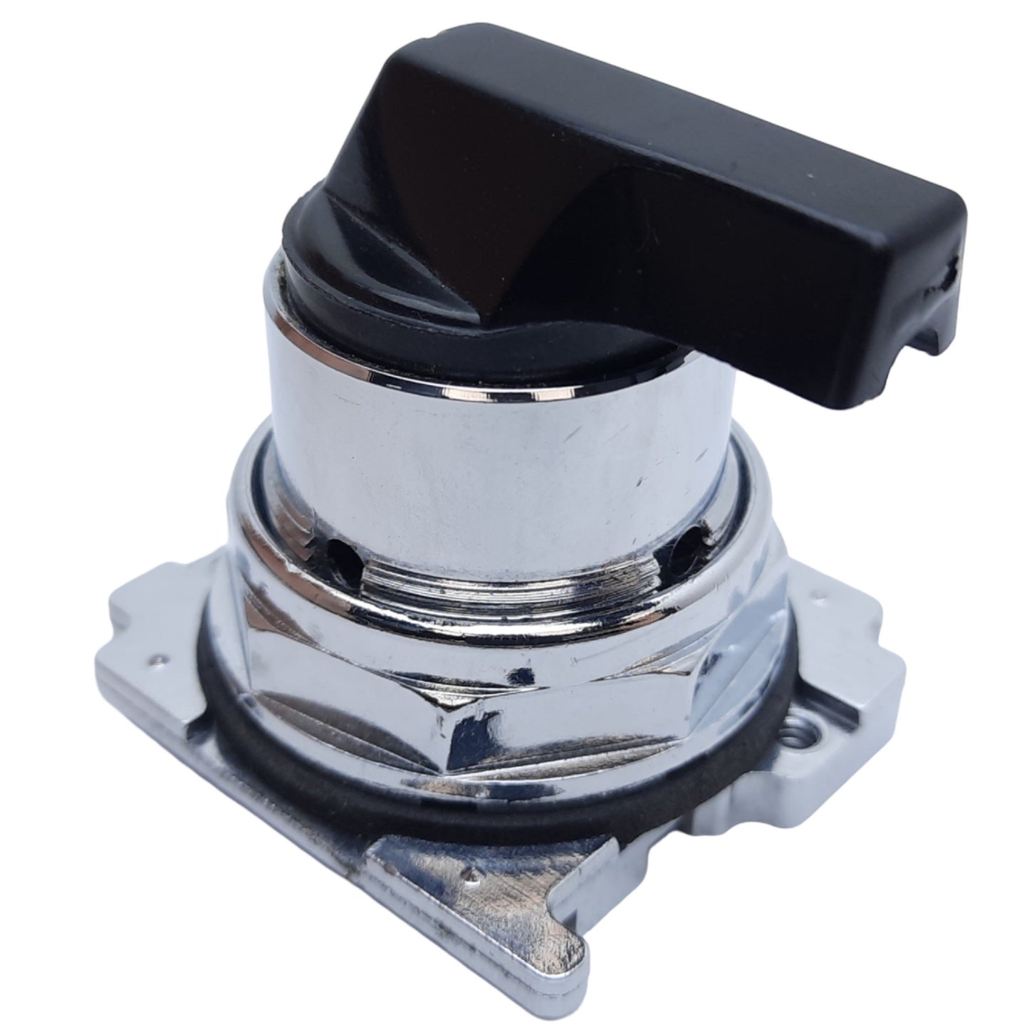 Used Eaton 10250T3042 Selector Switch Operator, 3-Position Momentary, Cam-2, 30.5mm