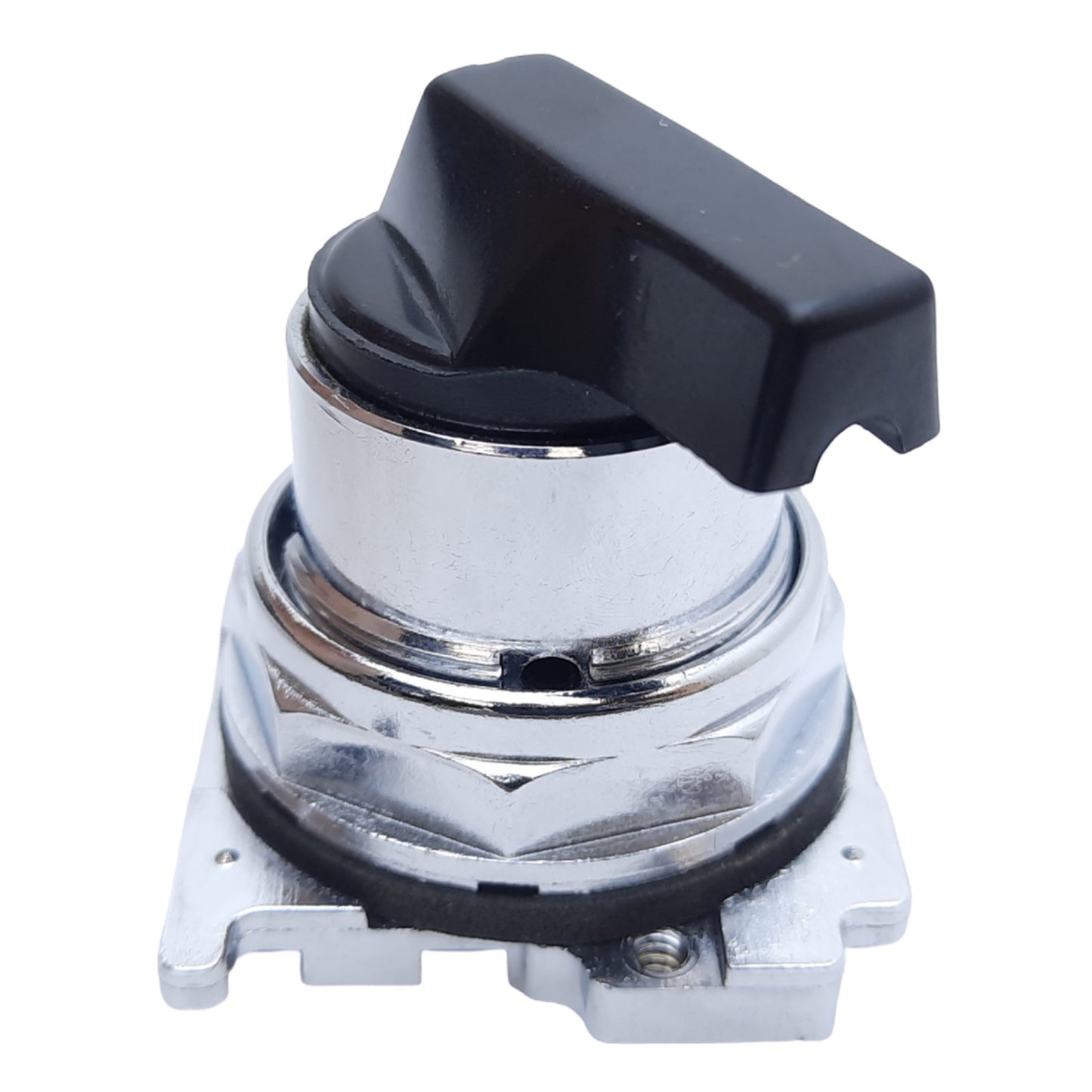 Used Eaton 10250T3071 Selector Switch Operator, Maintained 2-Position, SPR-L, ø30mm