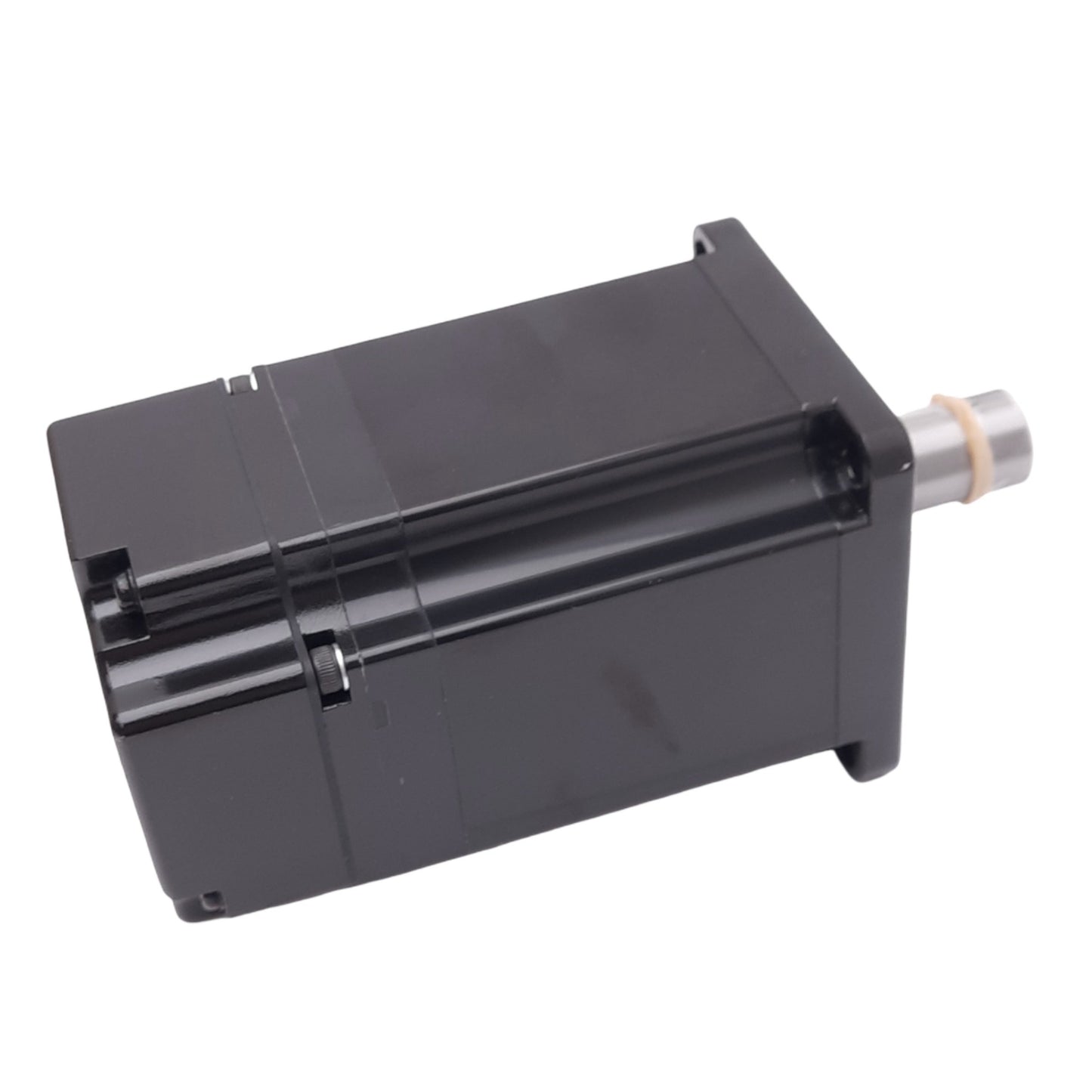 New Yaskawa SGMJV-04A3M61 Rotary Servo Motor, 400W, 200VAC 3ph, 6000rpm Max