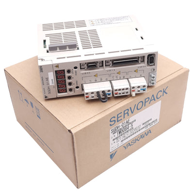 New Yaskawa SGDH-01AE Sigma II SERVOPACK Servo Drive, 200-230VAC In, 0-230VAC 3Ø Out