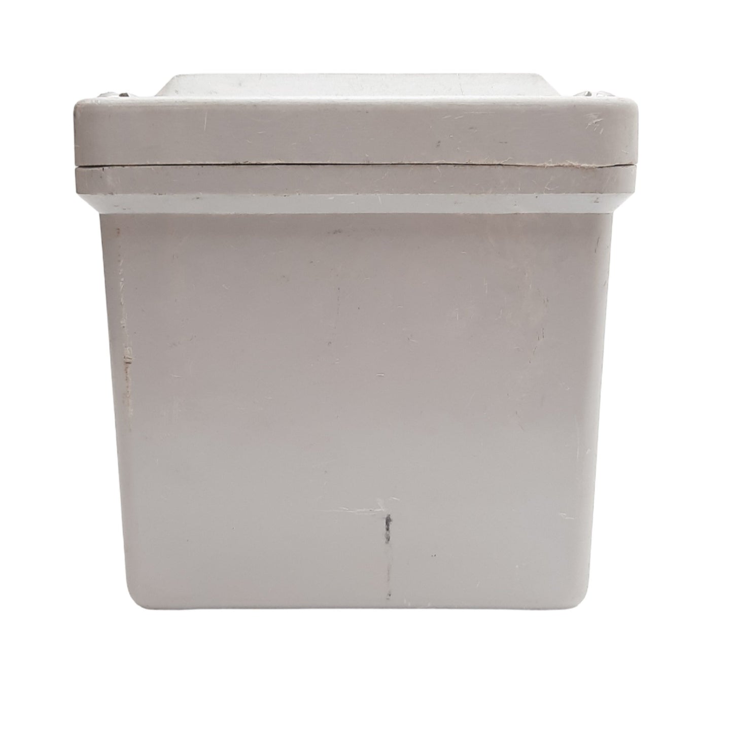 Used Stahlin CF4PB-22 Pushbutton Enclosure ø0.875in, 4 Holes, 3-13/16x8-7/8x3-7/8in