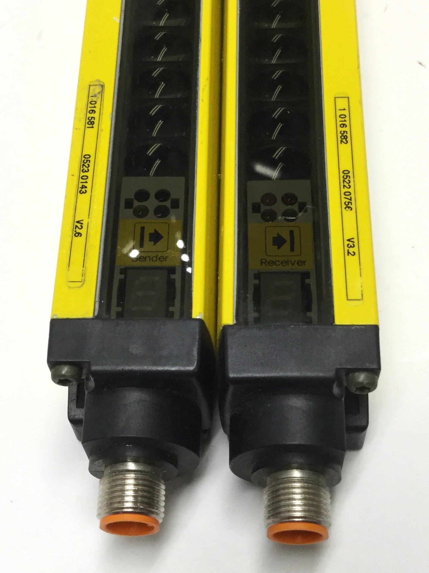 Used Sick C2000 750mm Safety Light Curtain Sender & Receiver Set Pair, 24VDC, PNP