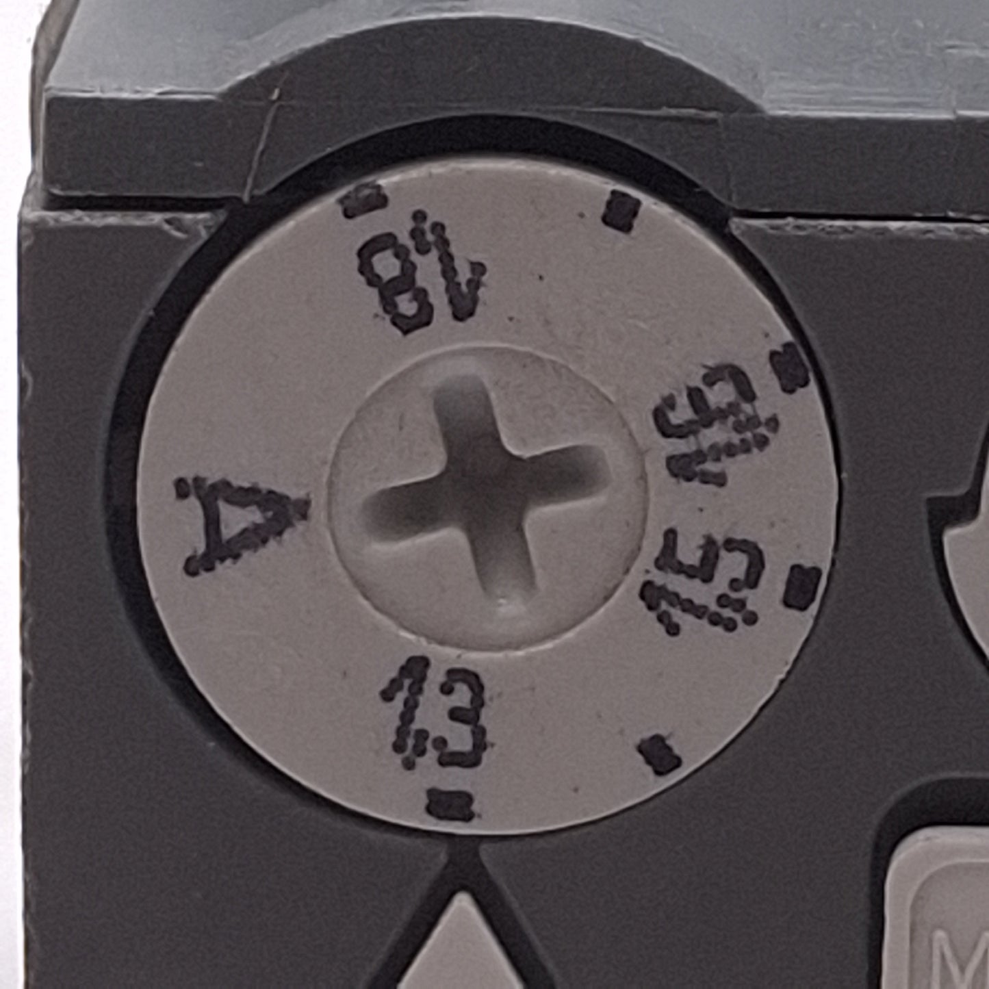 New – Open box ABB TA25DU-1.8M Thermal Overload Relay, 3-Pole, 1NC + 1NO Aux, 1.3-1.8A, 600VAC