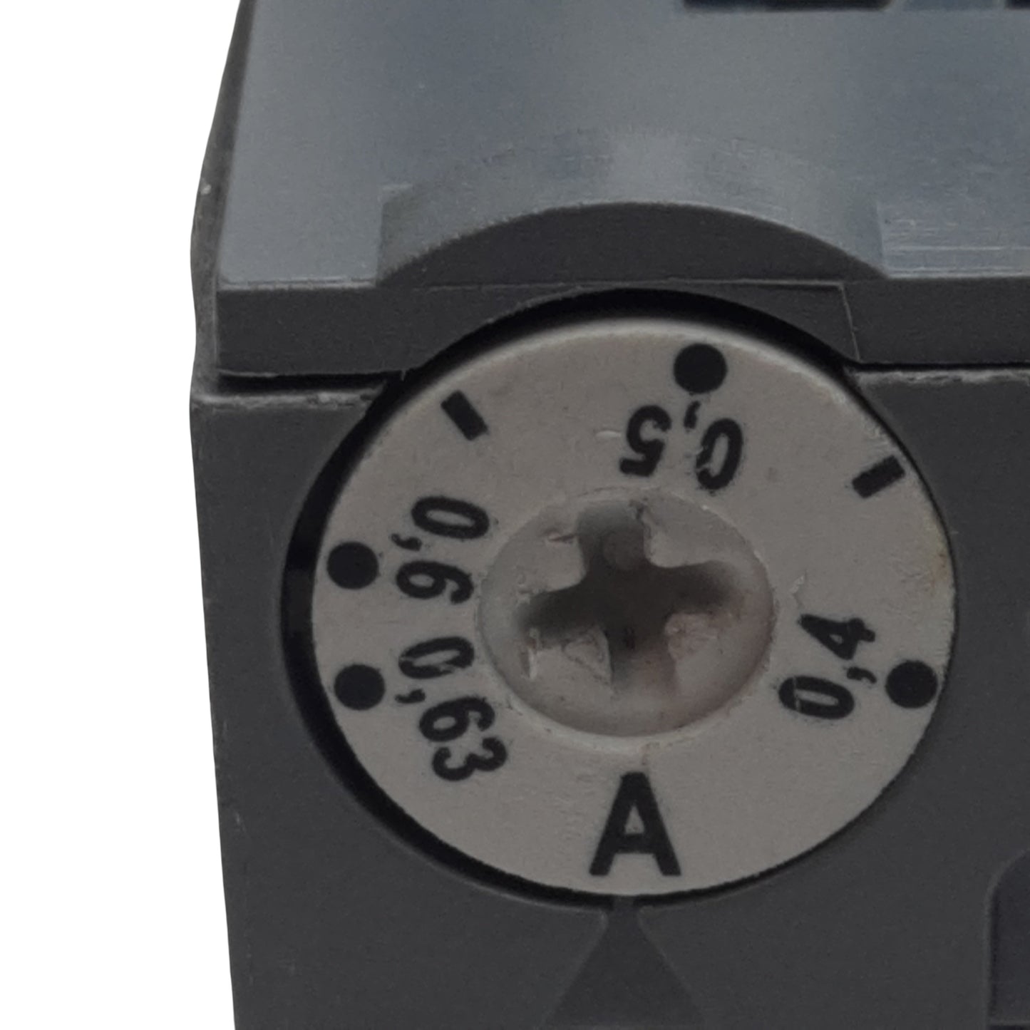 Used ABB TA25DU-0.63M Thermal Overload Relay, 3-Poles, 1N.C + 1N.O, 0.4-0.63A, 600VAC