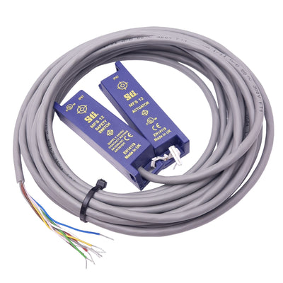 New Omron 44508-1133 Magnetic Reed Safety Switch, 3PST 2NC 1NO, 230VAC, 6m Cable