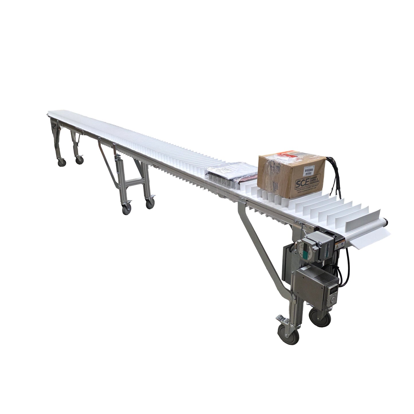 New – Open box QC Conveyors AS40 Flighted End Drive Conveyor Belt 17ft Long x 12" Wide 120VAC