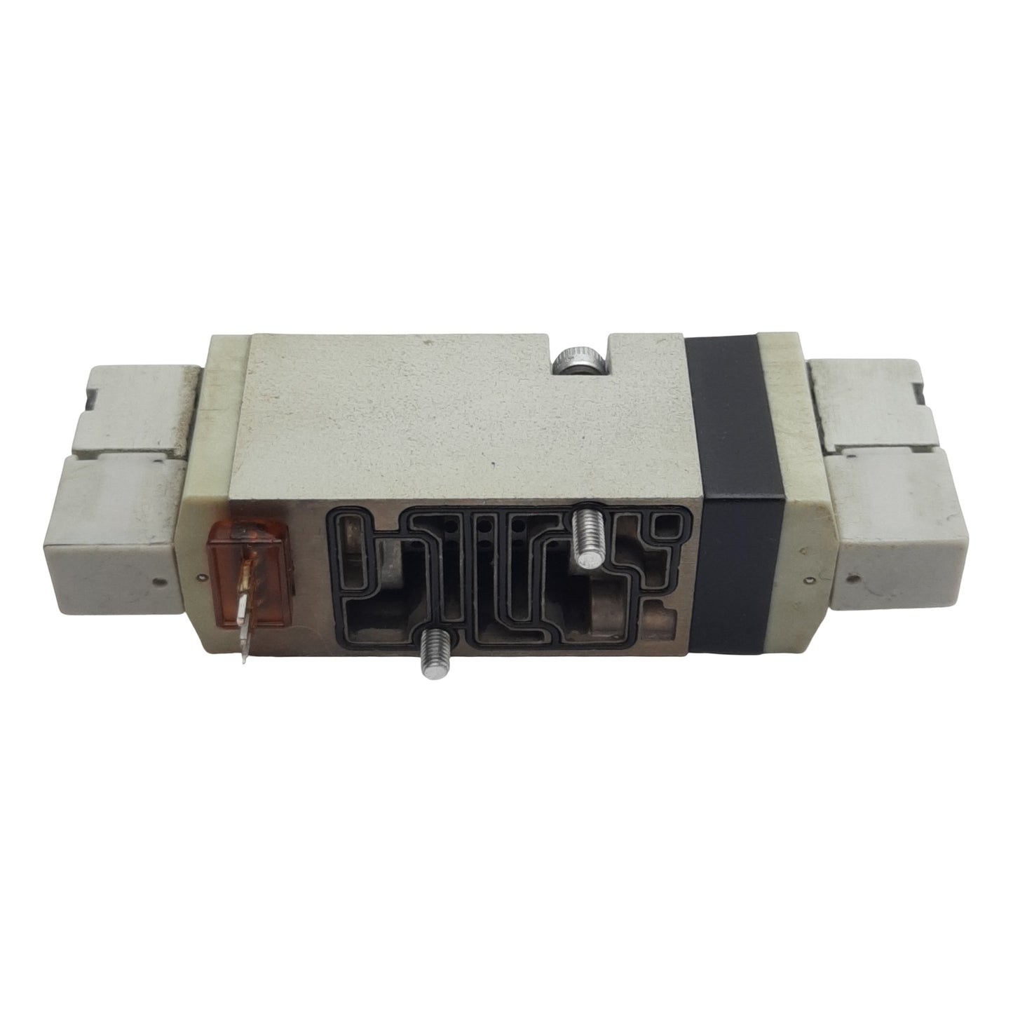 Used Numatics 041BB400M0000F Solenoid Valve 2/4-Way, 1/8in Valve, 150psig, 24VDC Coil