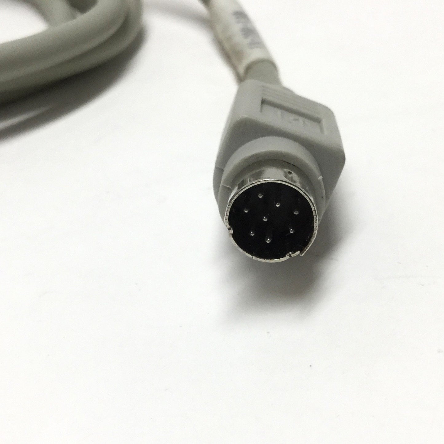 Used Mitsubishi FX-20P-CAB Peripheral Connection Cable DB25 to 8-Pin Mini-DIN, 1.5m