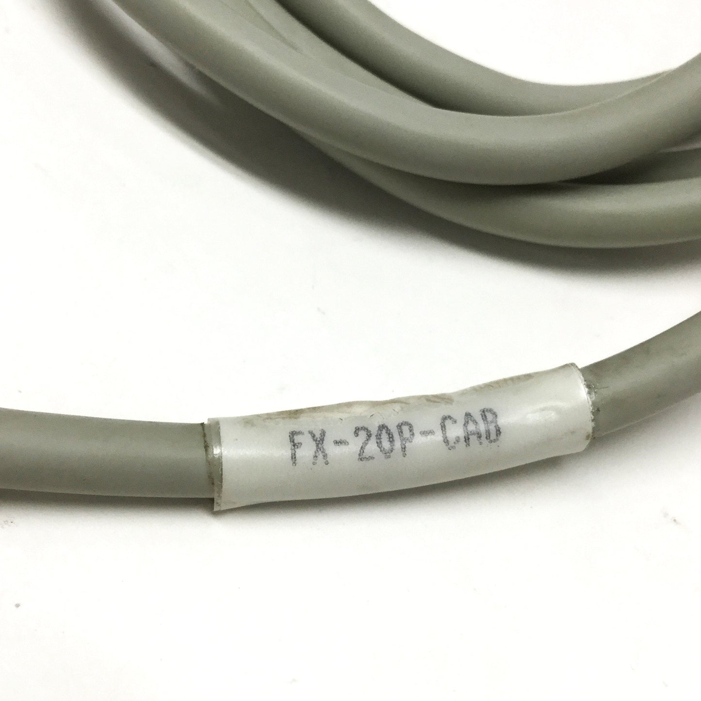Used Mitsubishi FX-20P-CAB Peripheral Connection Cable DB25 to 8-Pin Mini-DIN, 1.5m