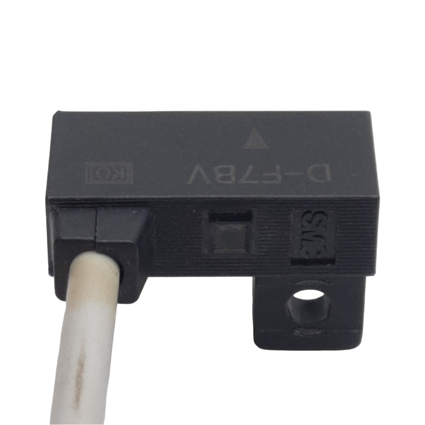 Used SMC D-F7BV Solid-State Auto Switch, PNP, 24VDC 40mA, 3-Pin M8 Male, 0.6m