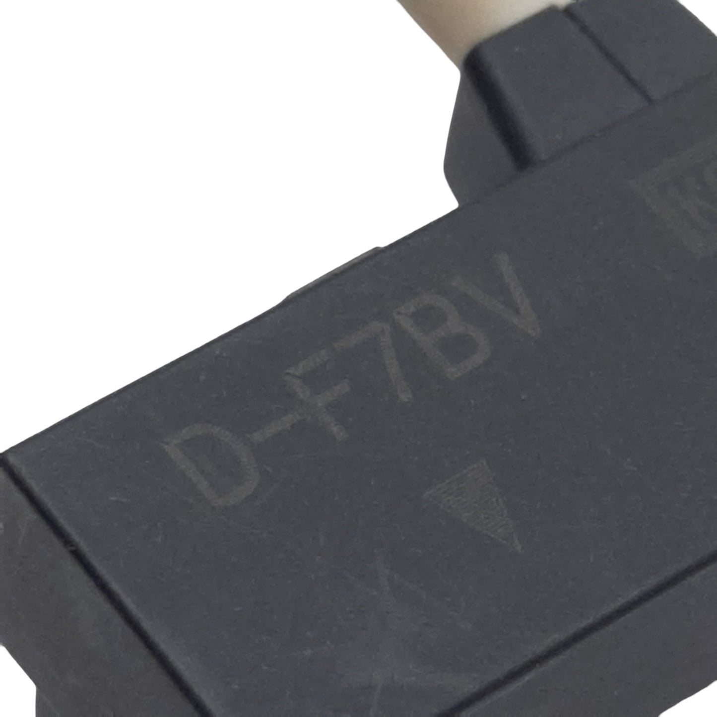 Used SMC D-F7BV Solid-State Auto Switch, PNP, 24VDC 40mA, 3-Pin M8 Male, 0.6m