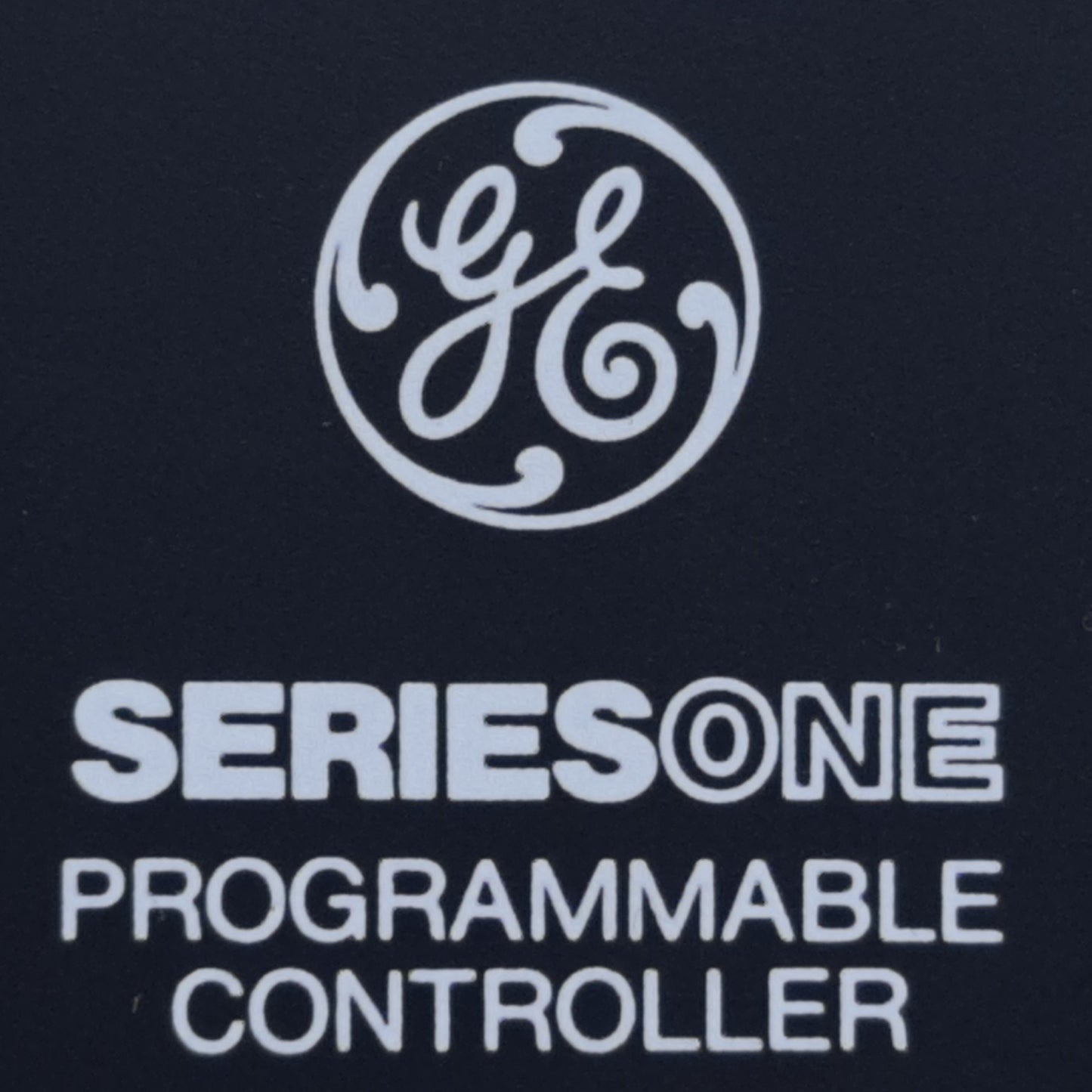 New – Open box GE Fanuc IC610PRG100B Series One Programmable Controller, 24-Pin IDC *No Key*