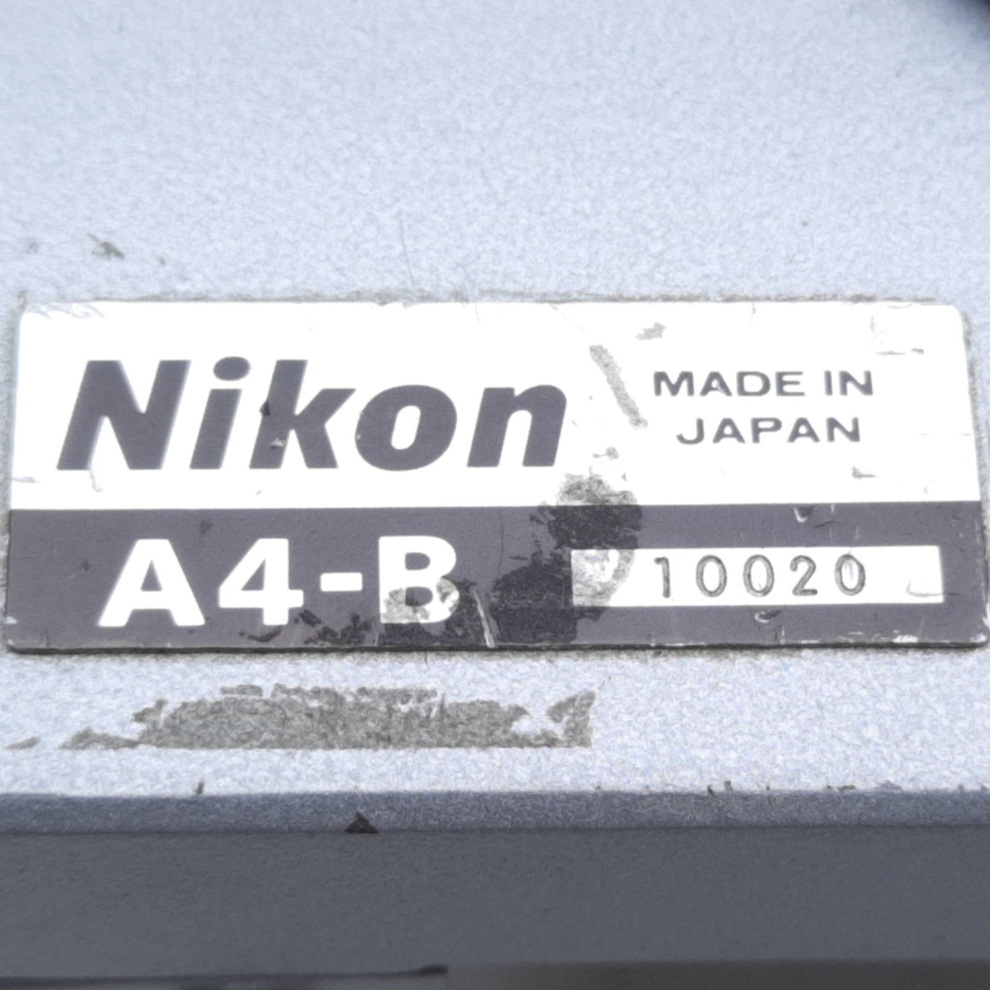 Used Nikon A4-B Heavy Duty XY Stage, Glass ø4.1", Dim. 10.25" L x 9" W x 3.25" H