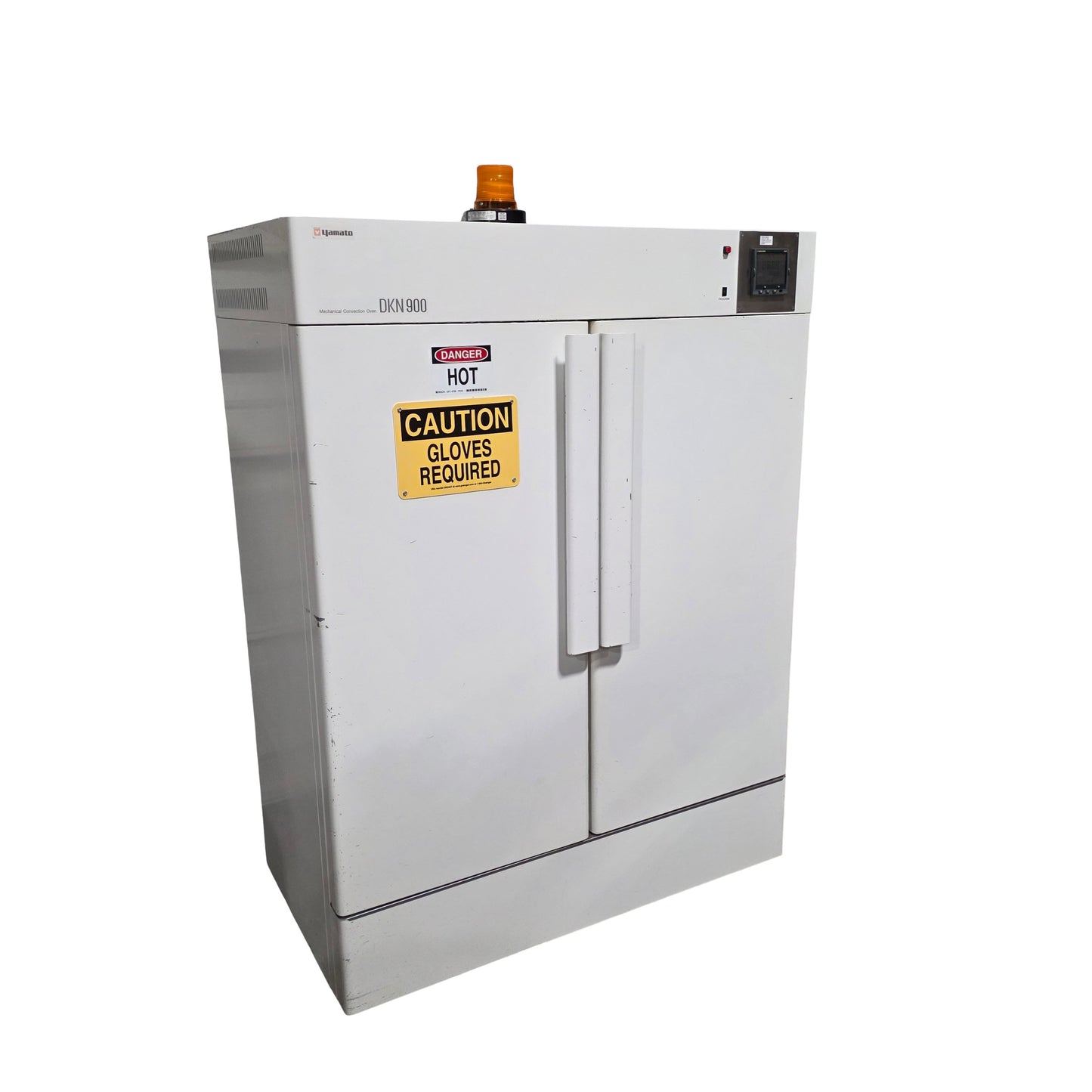 Used Yamato DKN900 Mechanical Convection Oven 18.5CuFt, Amb+5° To 210°C, 220VAC 17A