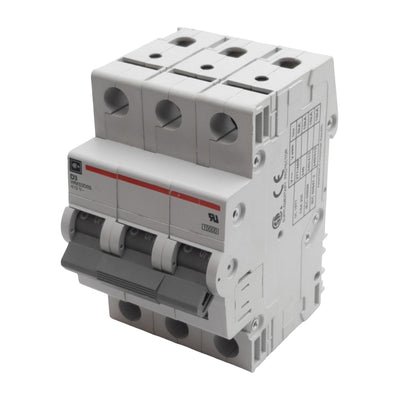 Used Cutler-Hammer WMS3D03 Circuit Breaker, 3-Pole, 3A 240/415VAC, DIN Rail