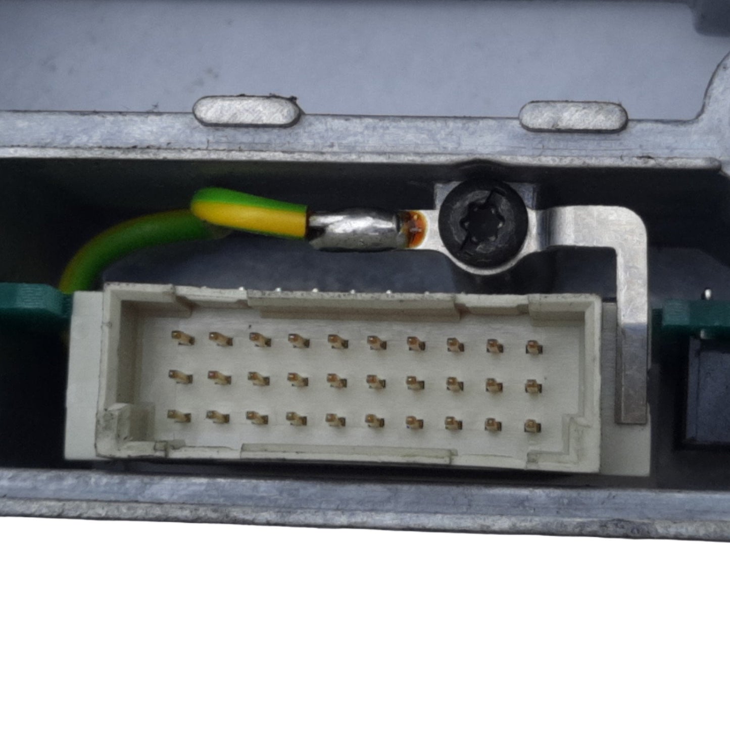 Used Festo VIGM-03-4.0 Manifold Block, 2-Positions, Port G1/8, -0.9 to 10 bar, 24V DC