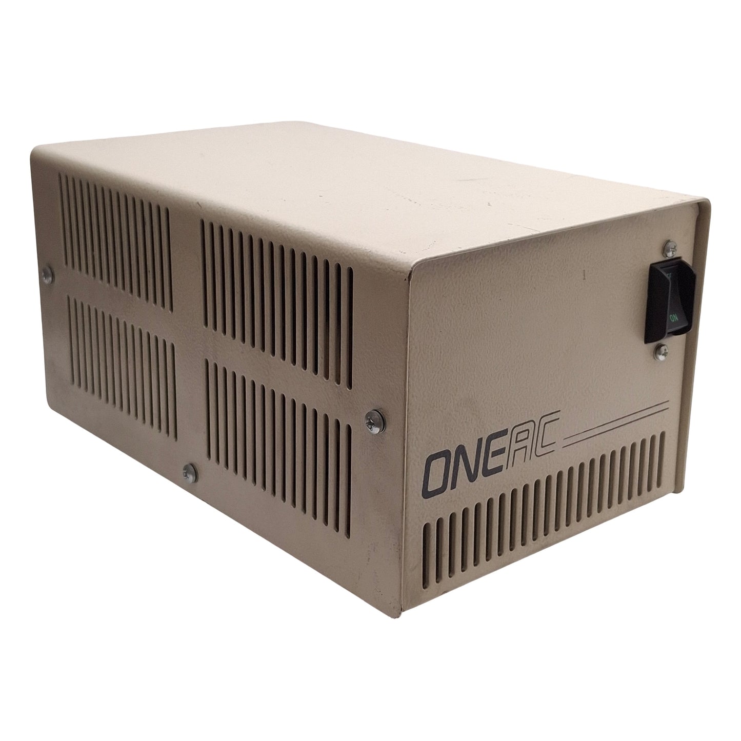 Used ONEAC CP1107 006-210 Power Conditioner, 4-Port, 750VA Load, 120VAC, NEMA 5-15