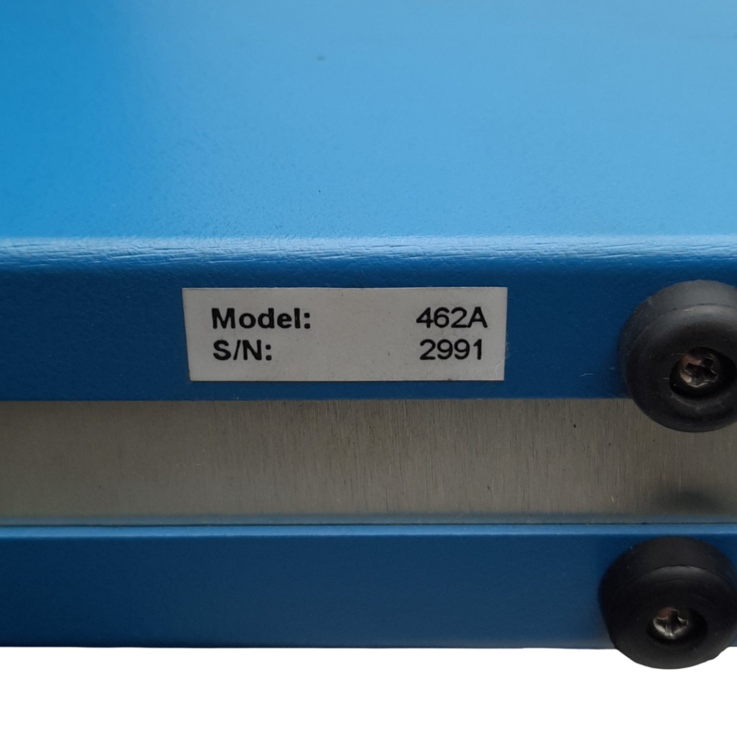 Used PCB Piezotronics Mod 462A Accelerometer Charge Amplifier, BNC Connector, 120VAC