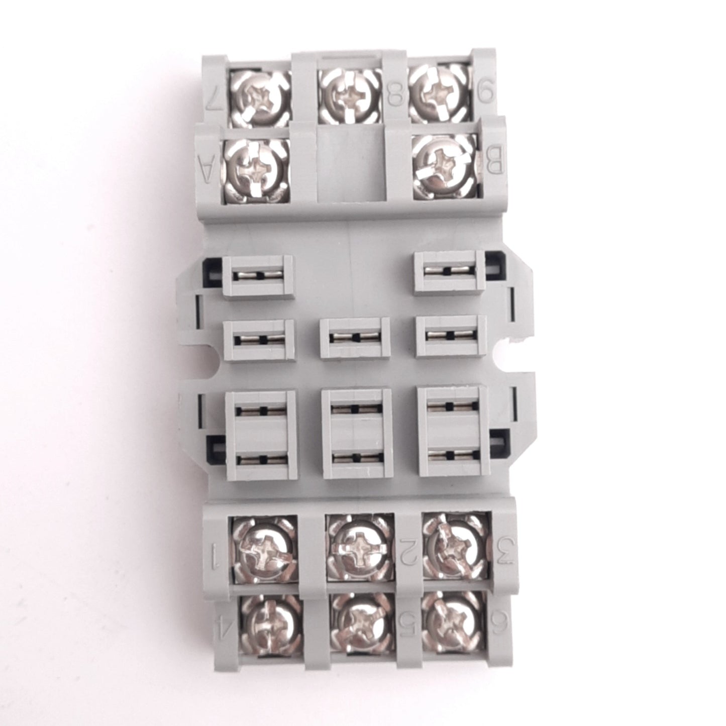 New – Open box Siemens S7E893 Relay Socket, 11-Pin Blade, 300VAC 10A Max, DIN Rail