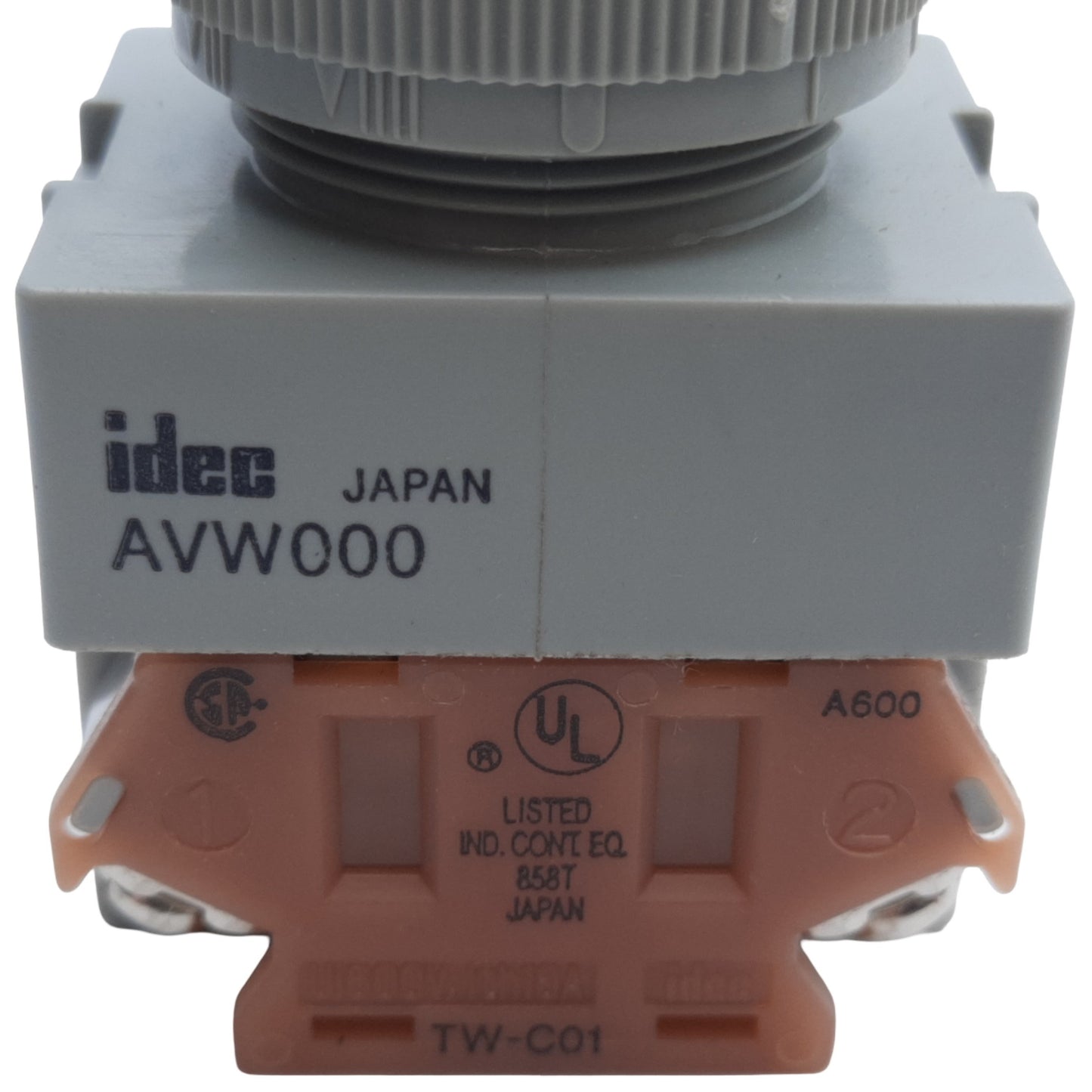 Used Idec AVW000 Emergency Stop Push-Twist Button, ø22mm, 1NO - 1NC, 10A 600V AC