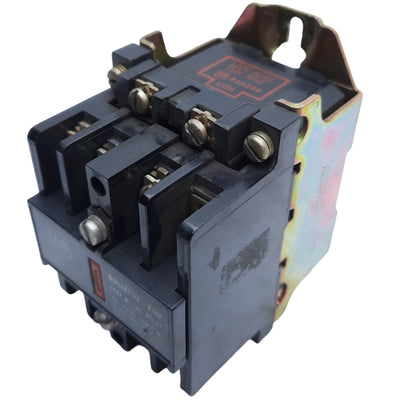Used Allen Bradley 700-N000A1 Control Relay, 4-Poles, 10A 300V AC, Coil 110/120V AC