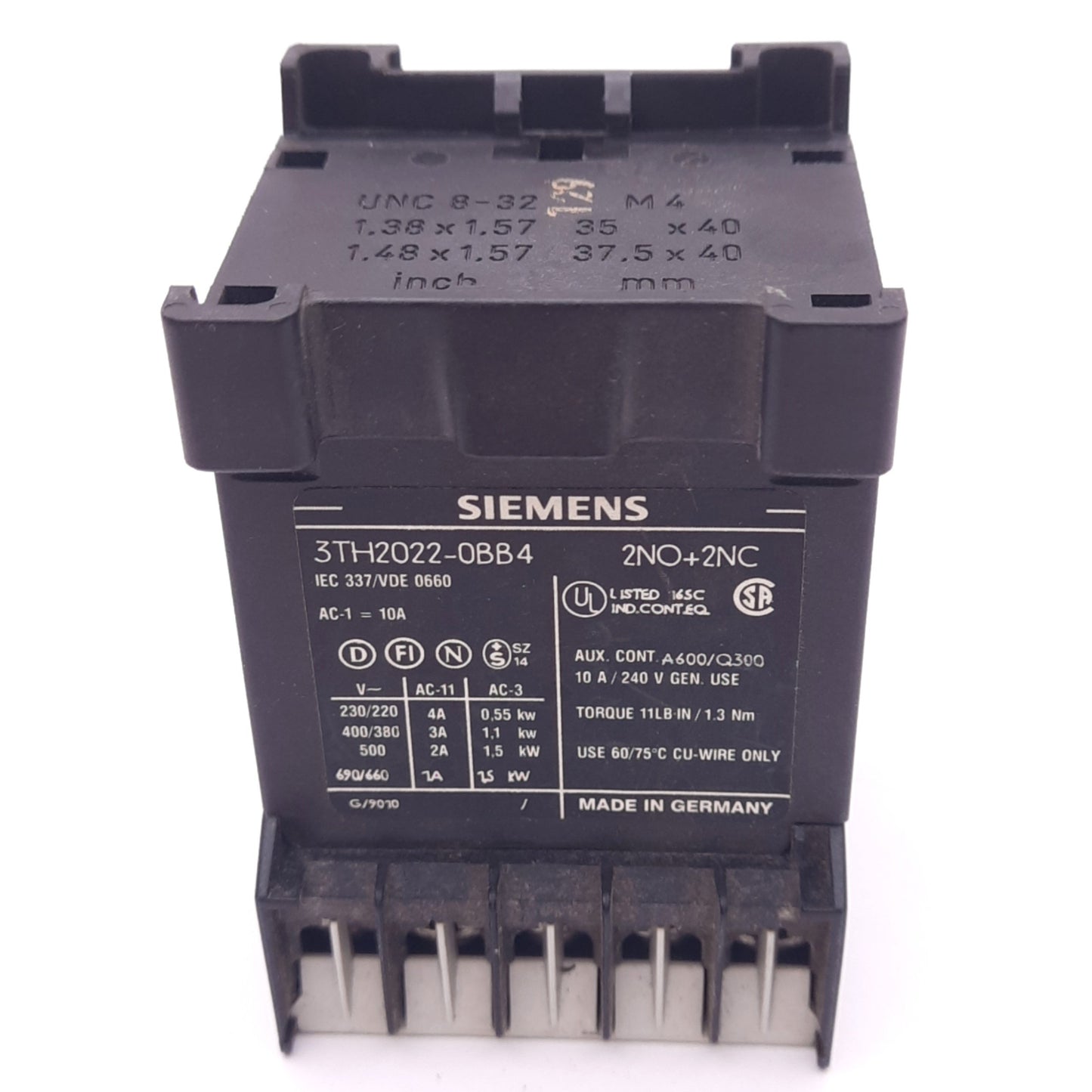 Used Siemens 3TH2022-0BB4 Contactor Relay, 4-Pole 2NO+2NC, 240V 10A, 24VDC Coil