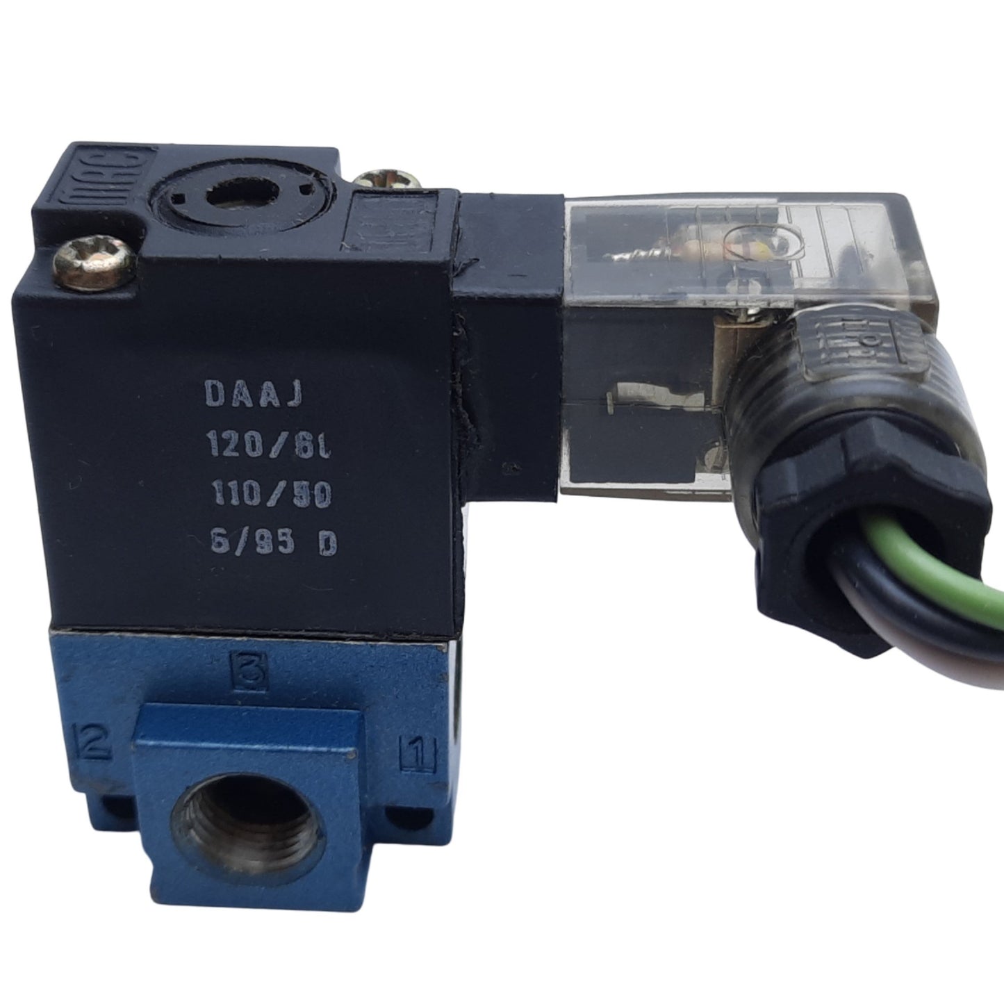 Used MAC 35A-BAE-DAAJ-1KD Solenoid Valve, 3/2 Way NC, 5.4 Watts, 120 PSI, 110/120V