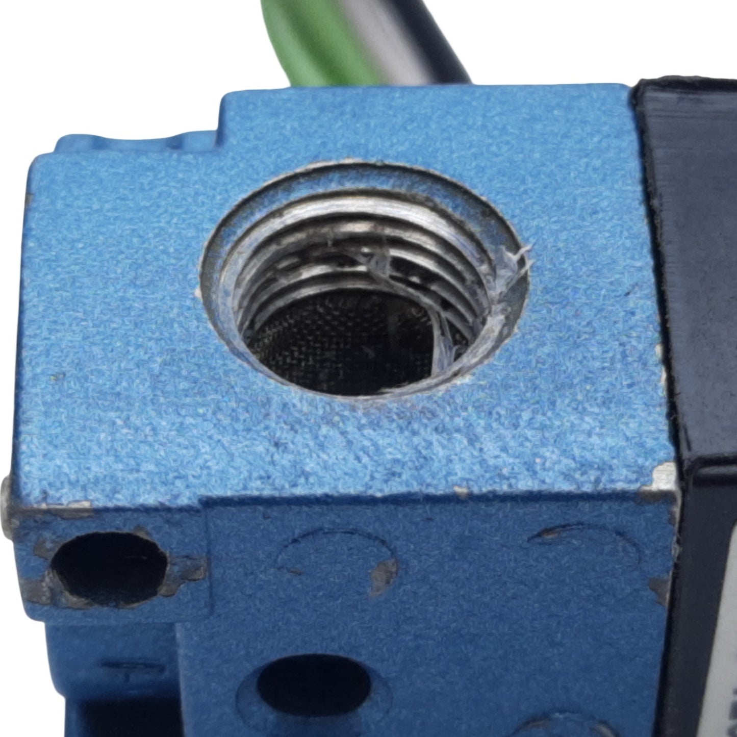 Used MAC 35A-BAE-DAAJ-1KD Solenoid Valve, 3/2 Way NC, 5.4 Watts, 120 PSI, 110/120V