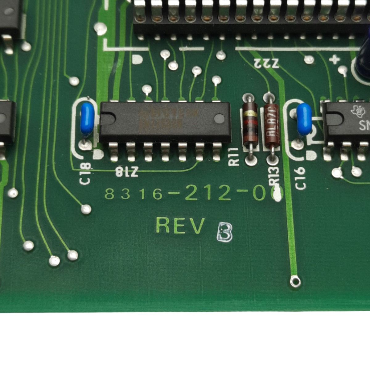 Used Veeco 8316-212 CRT PLC Board For MS-34TD Dual Port Helium Leak Detector