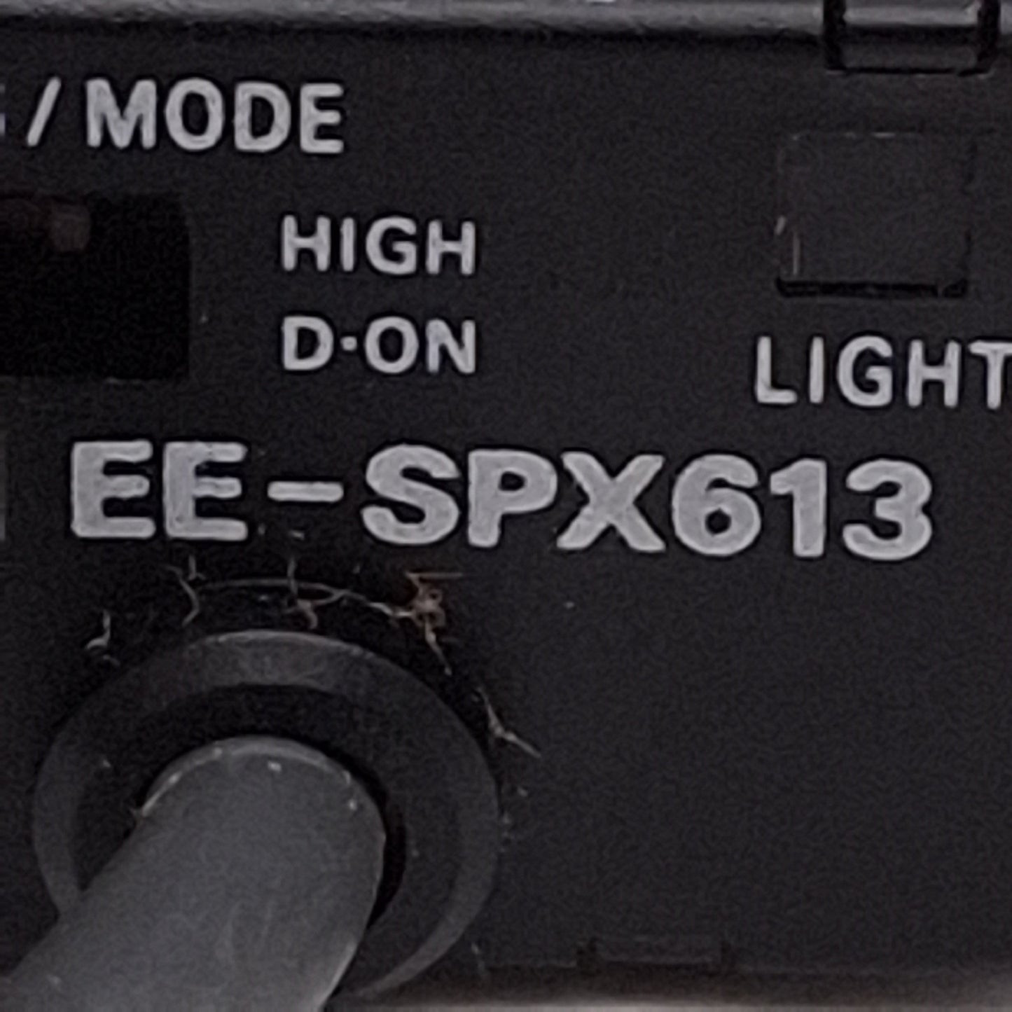 Used Omron EE-SPX613 Liquid Level Photomicrosensor, NPN Output, 6-13mm, 12-24VDC