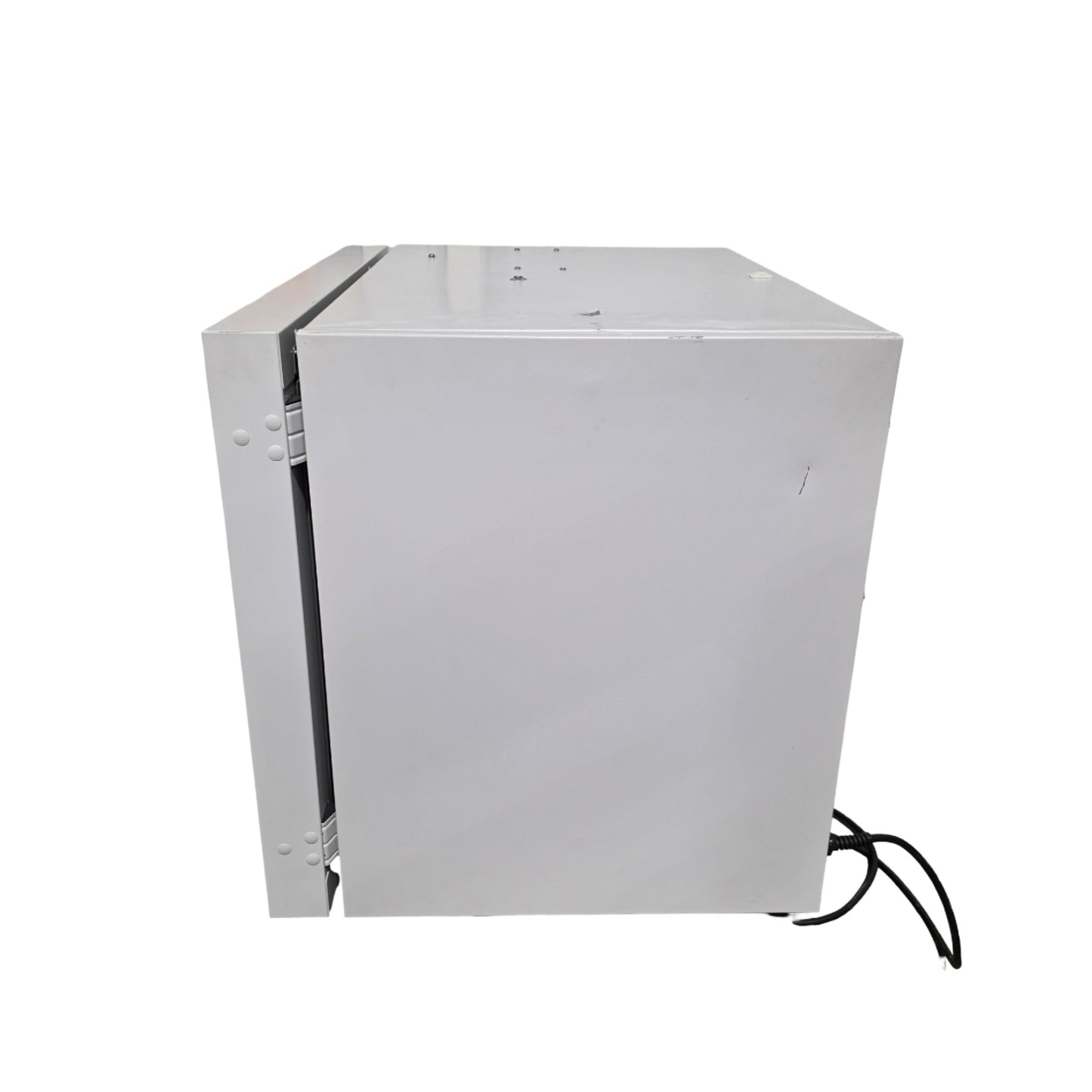 Used Binder FD-115-UL Forced Convection Drying/Heating Oven Amb To 300°C 120VAC 12.5A